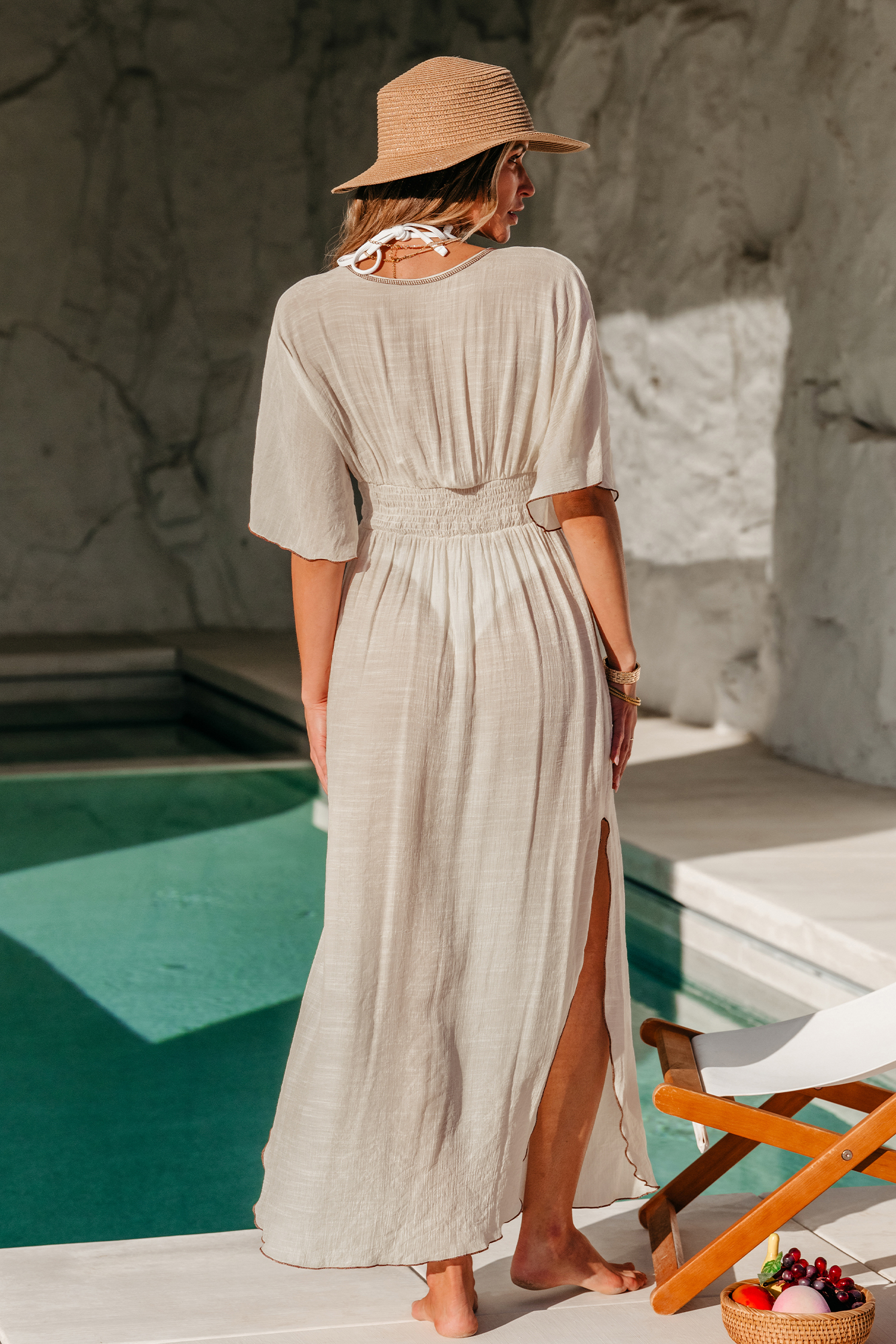 Robe cover up longue beige tissée ourlet fendu