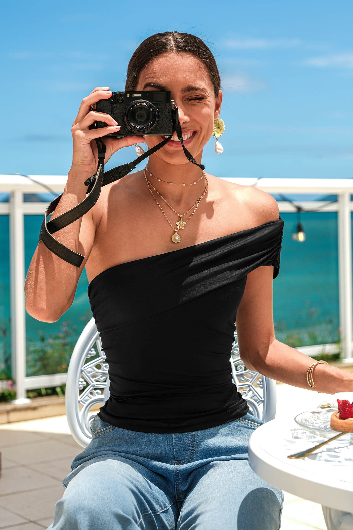 Untouchable Black Top