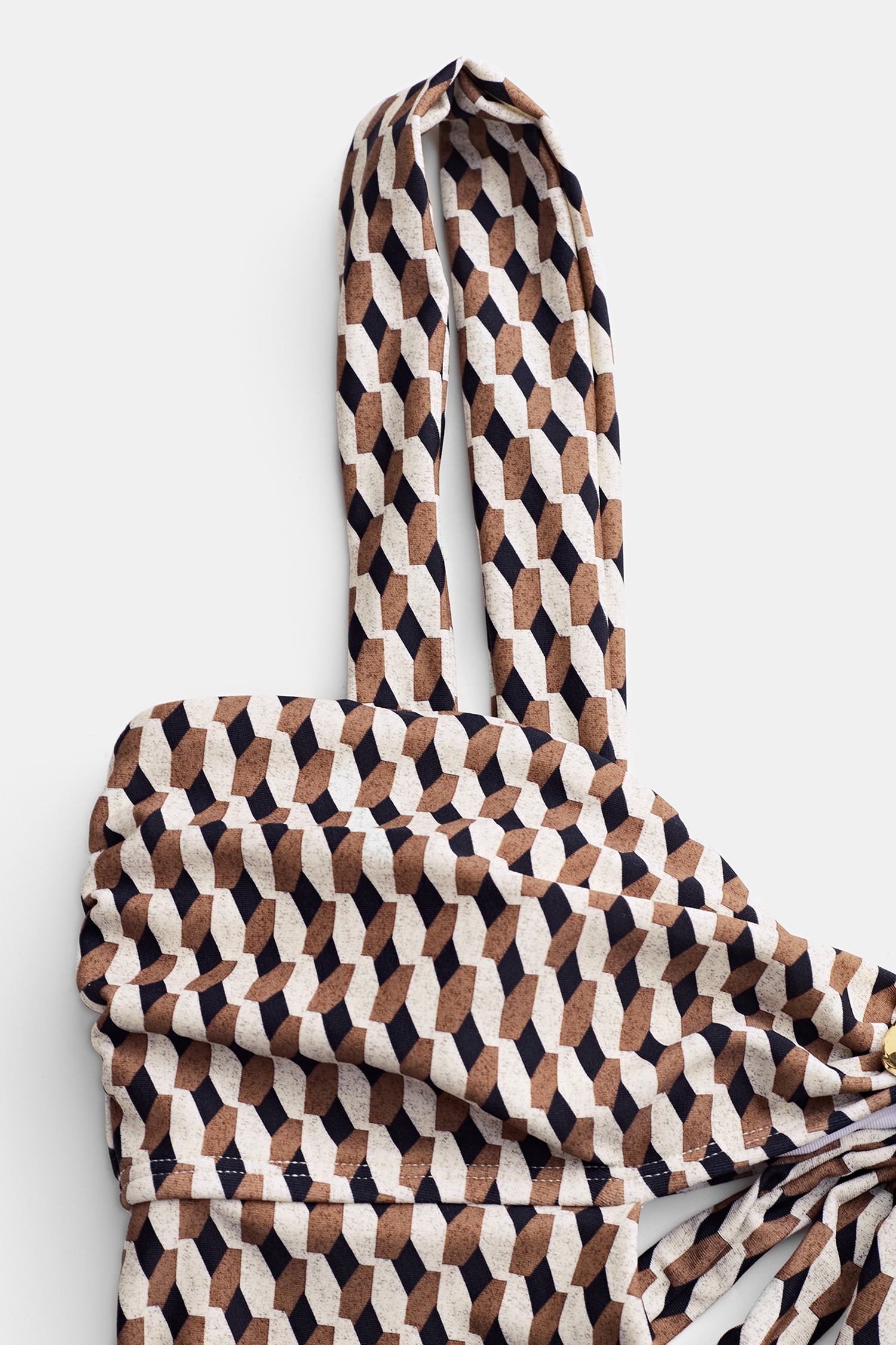 Zawsze jednoczęściowy kostium kąpielowy