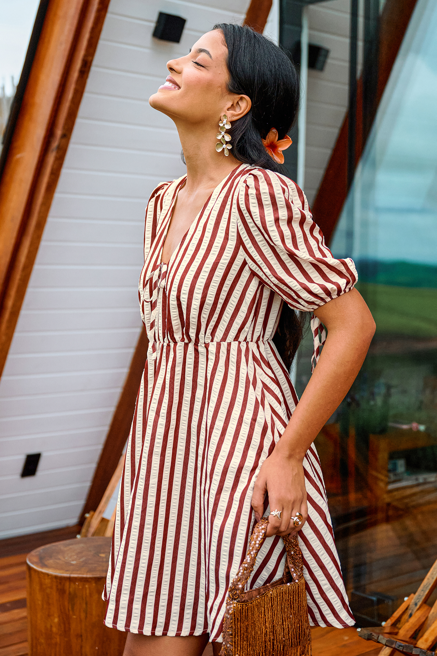 Mini abito a righe color ciliegia e vaniglia