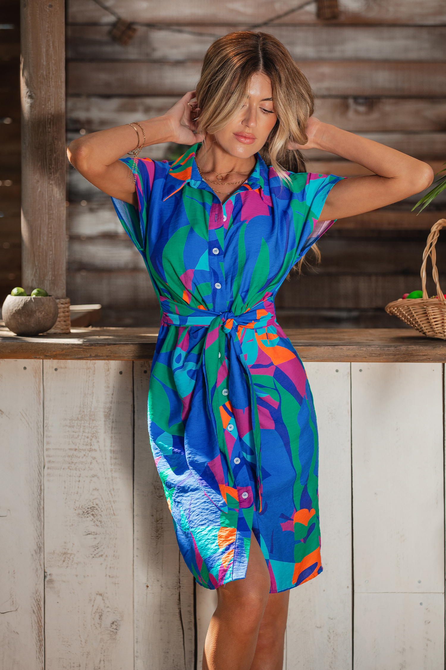 Blaues Kurzarm Mini-Blusenkleid