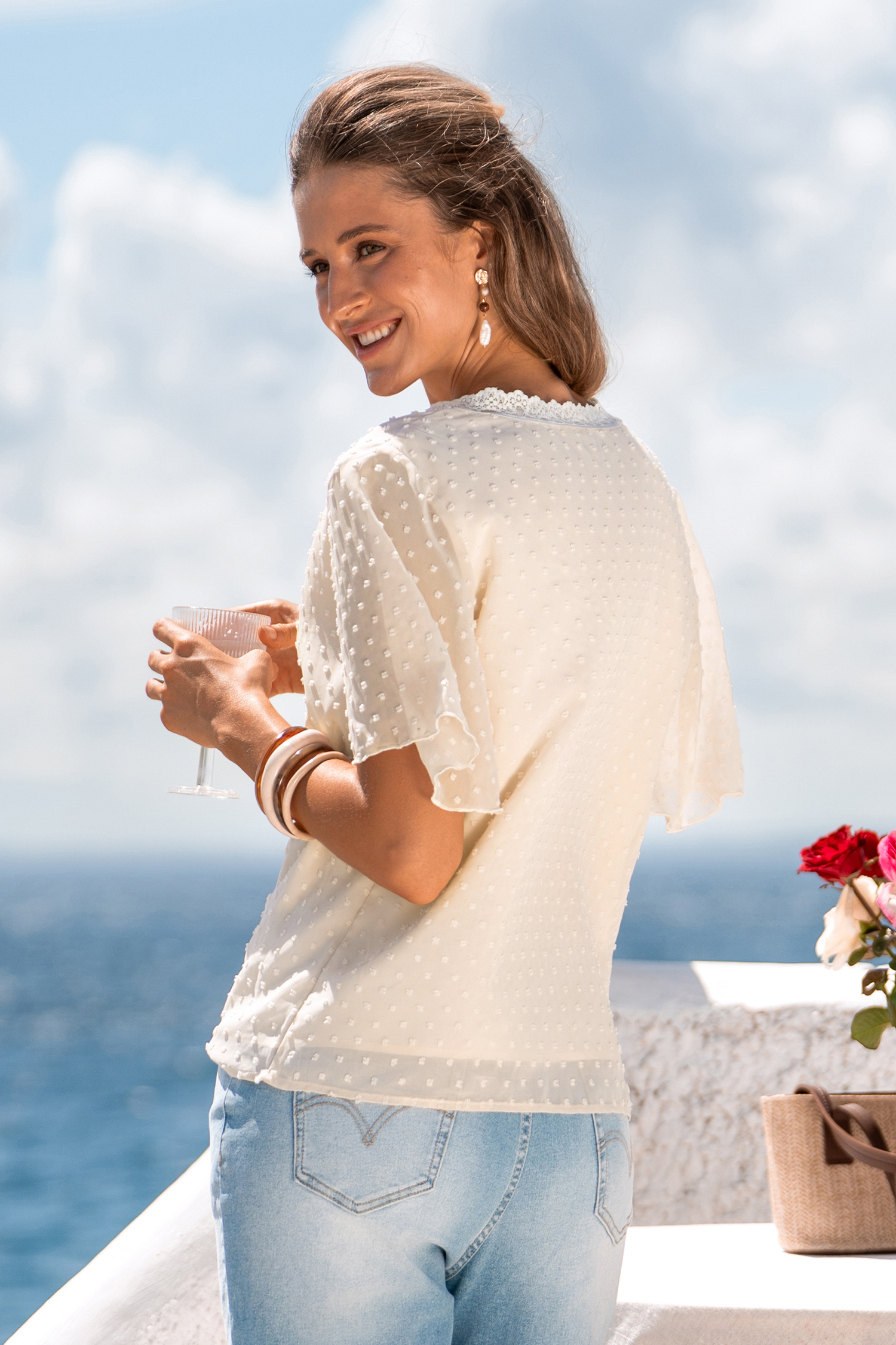 In Orbit Neutral Top