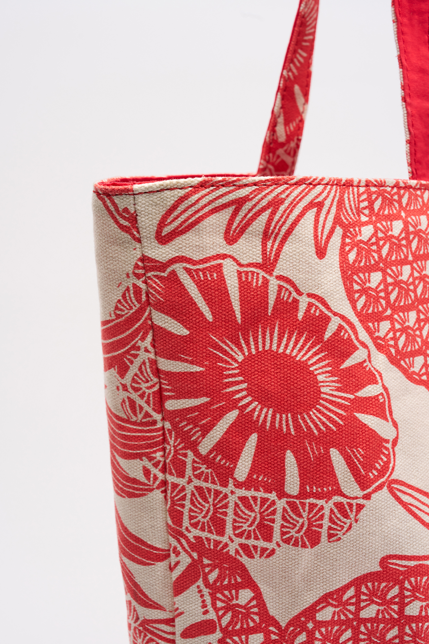 Cupshe Getaway Reversible Tote Bag