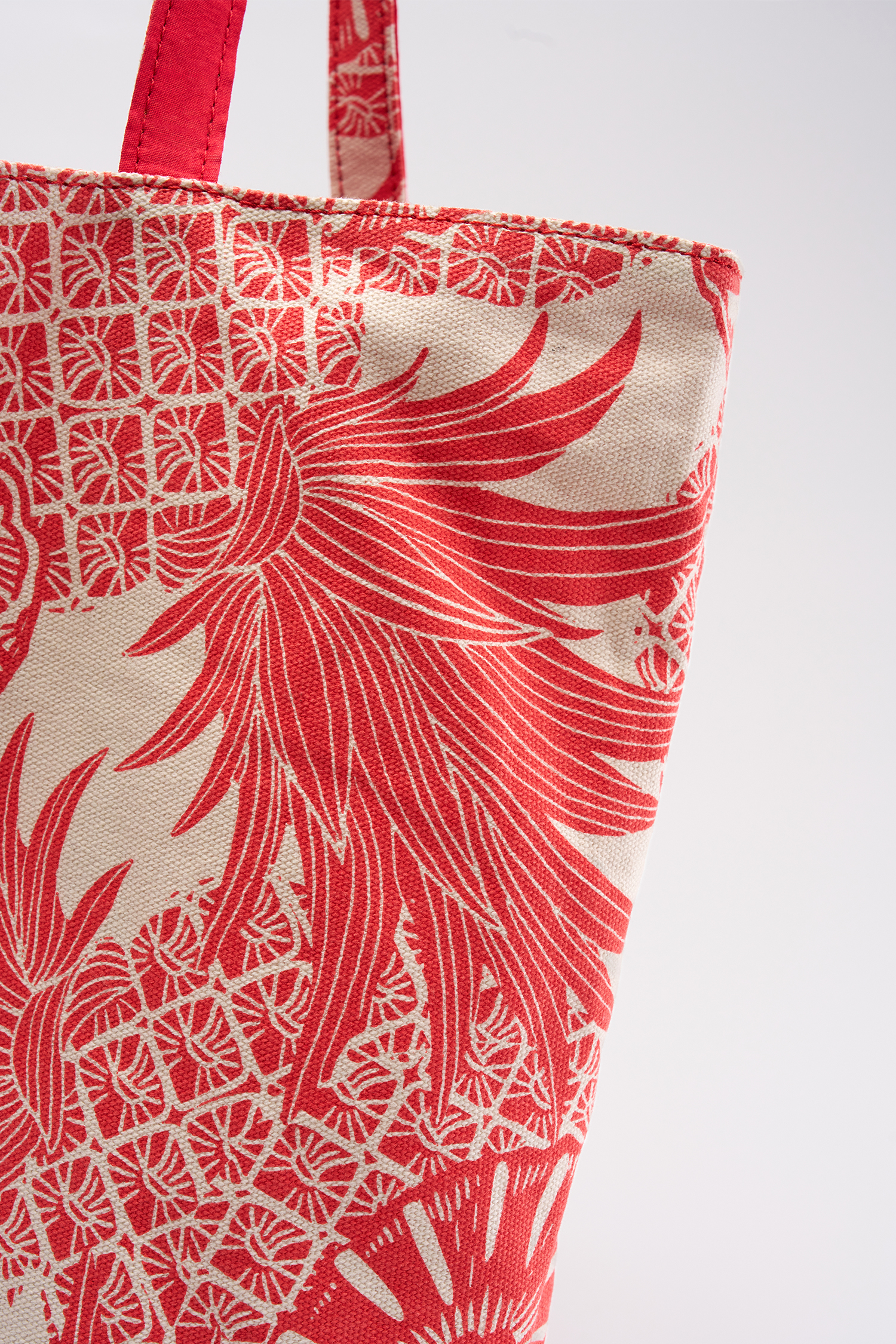 Cupshe Getaway Reversible Tote Bag