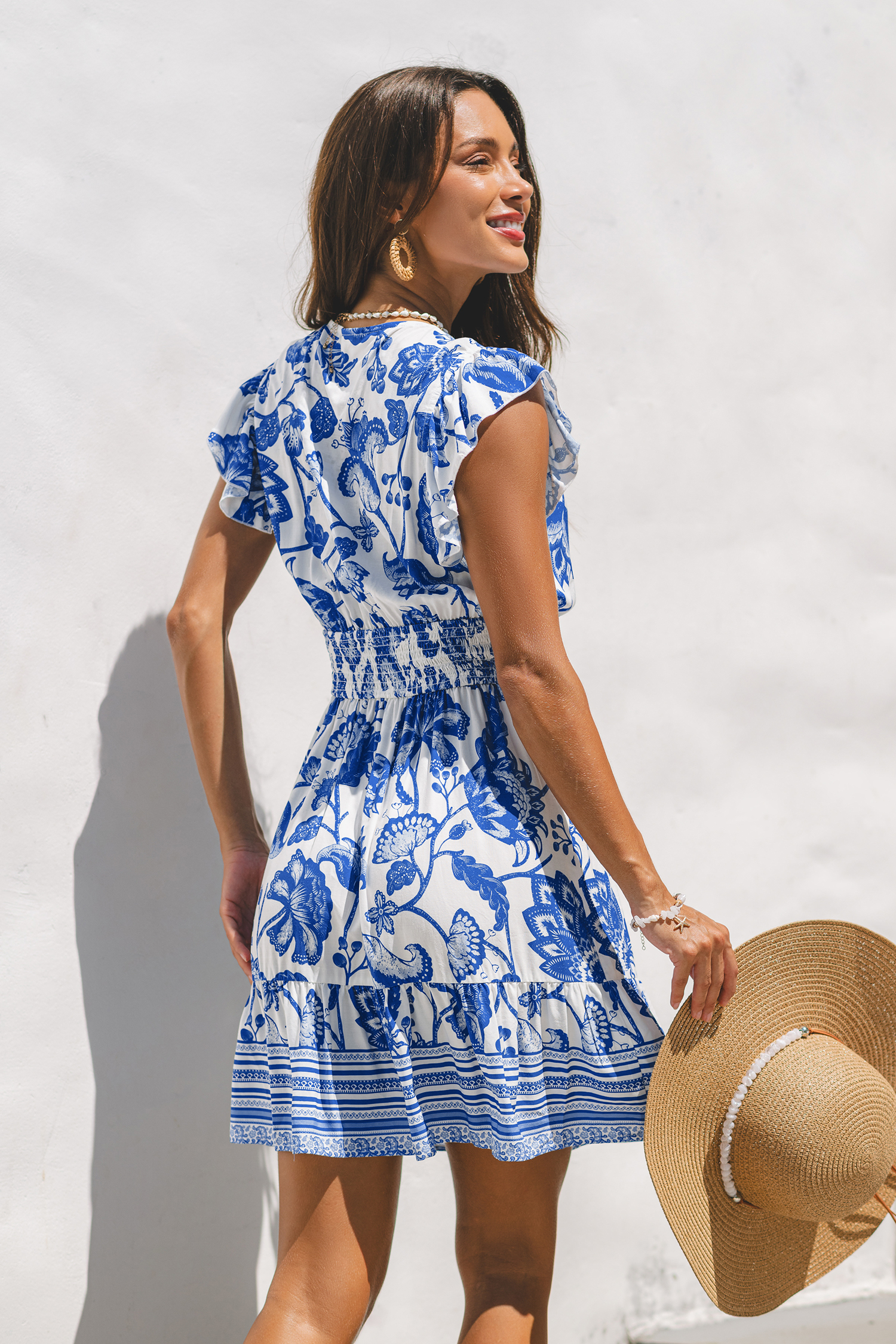 Zomerse bloesem mini-jurk met ruches in blauw