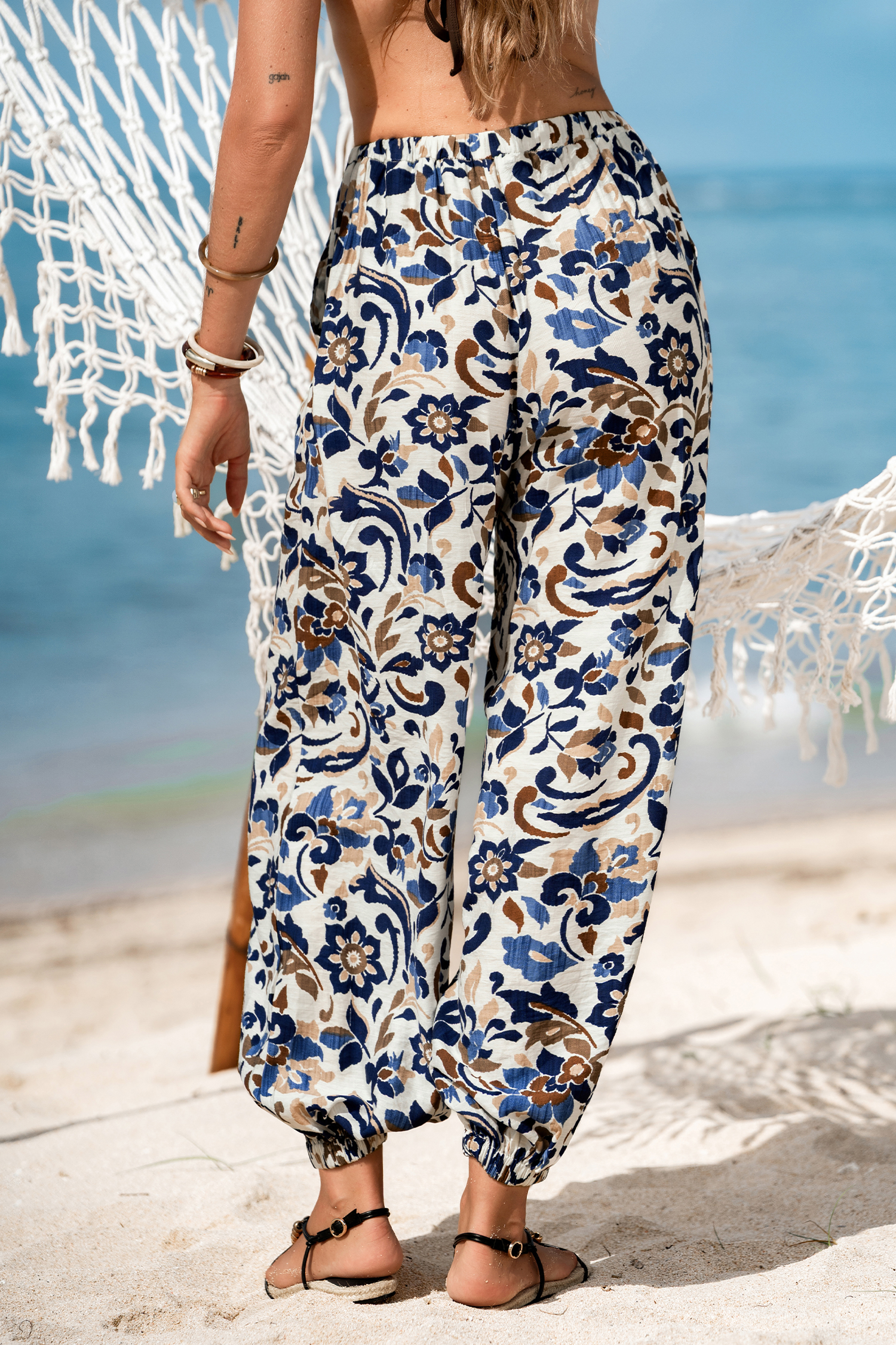 So Earthy Floral Pants