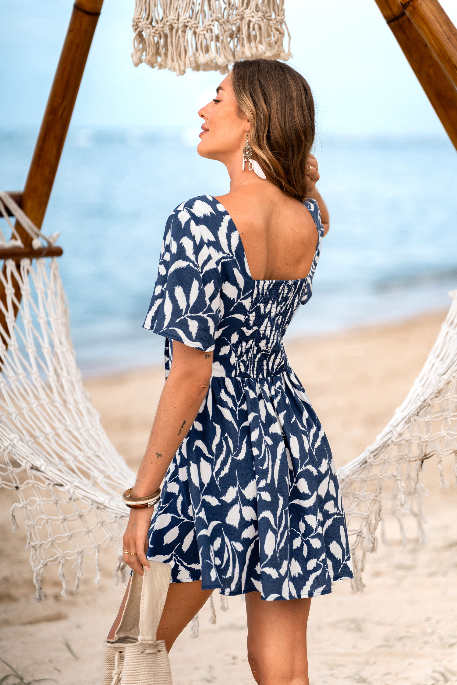 Nieuwe tropische minijurk verkrijgbaar