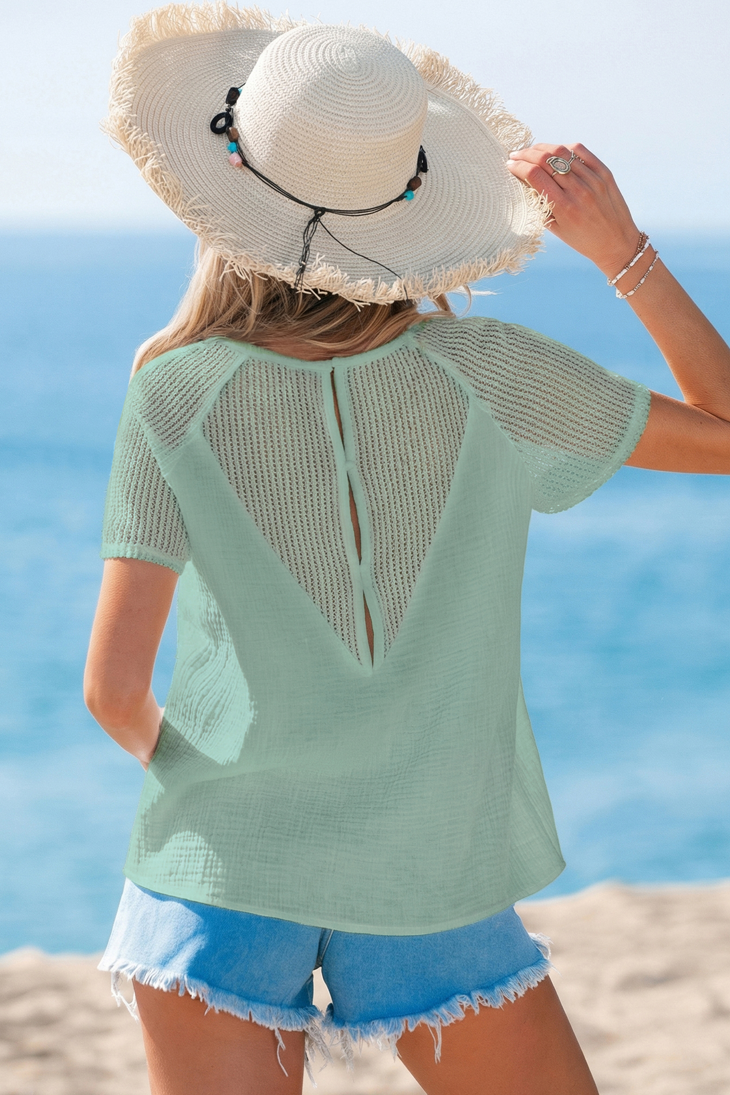 Top col V manches courtes