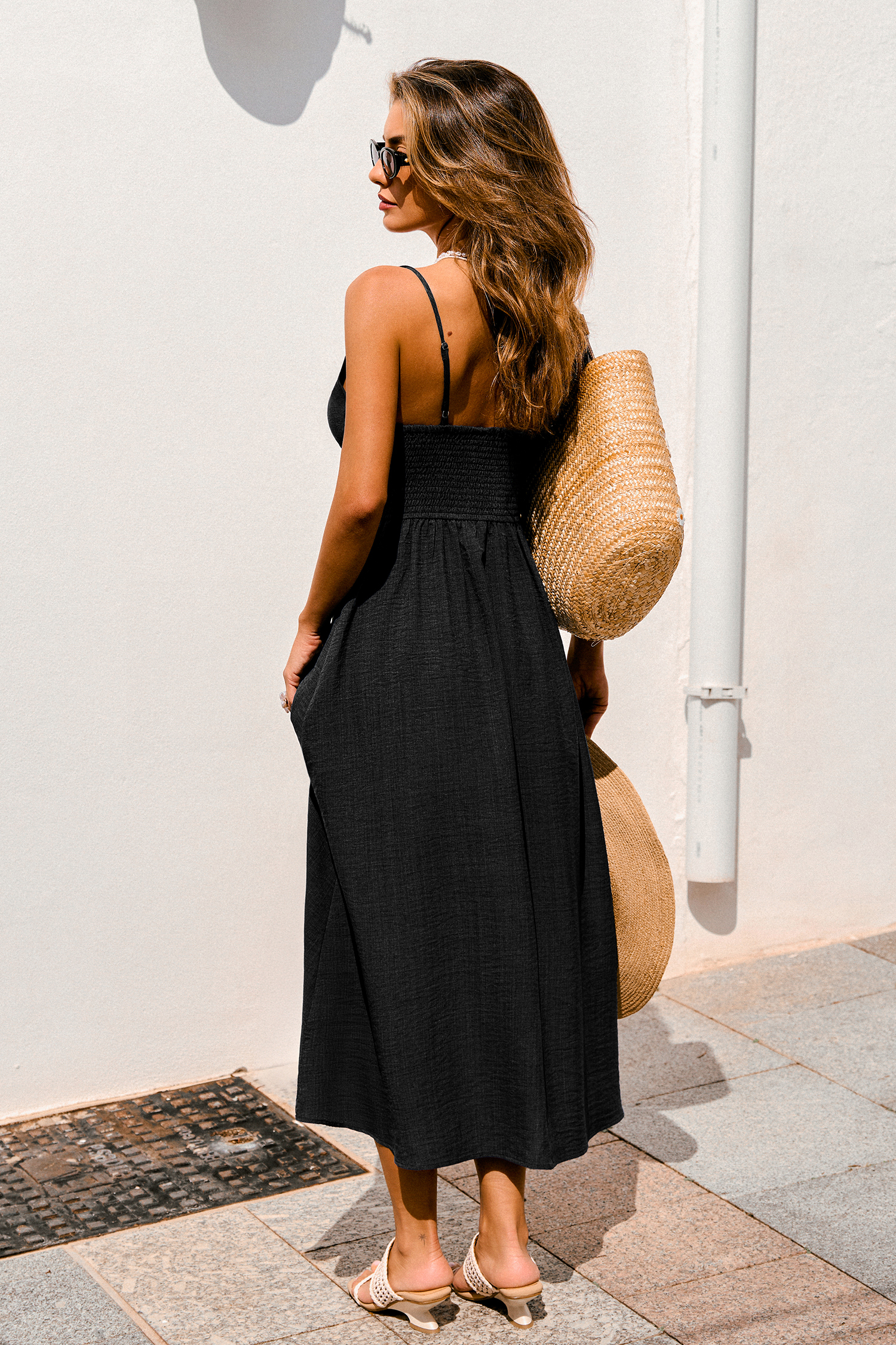 Abito lungo nero da pomeriggio al molo