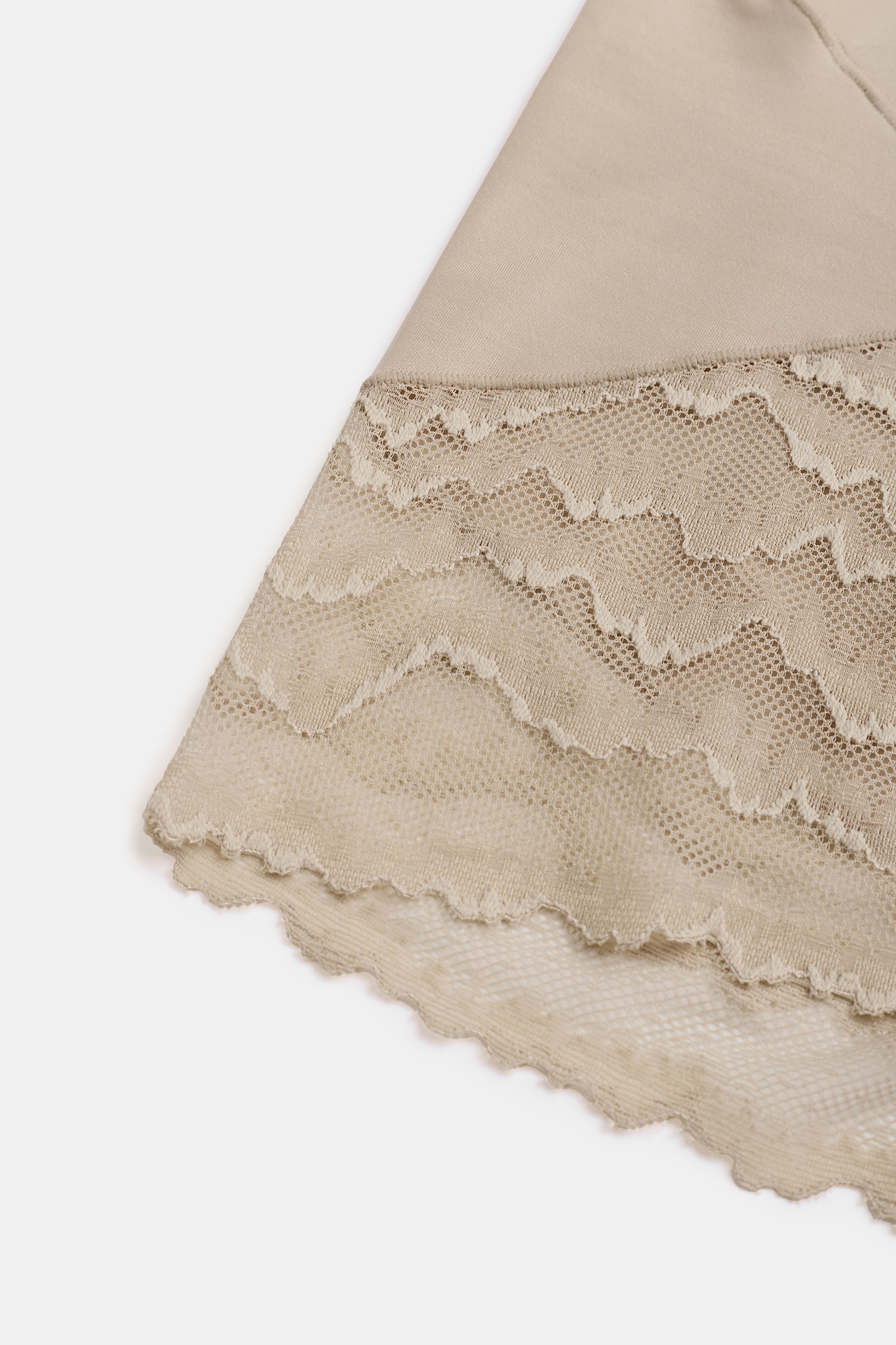 Beiger High-Waist Hüftformender Shapewear-Slip