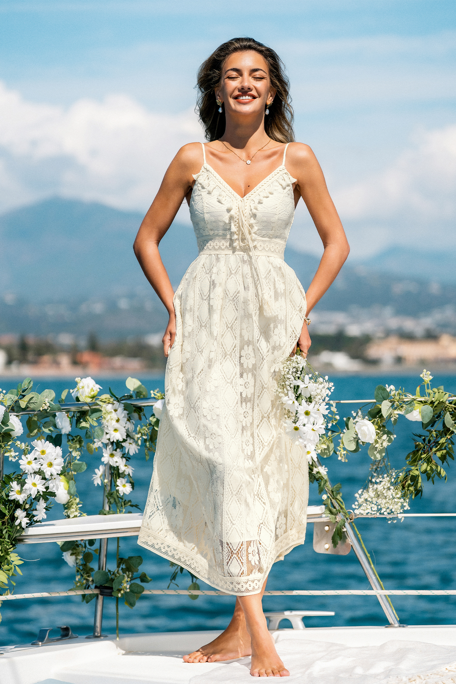 Robe longue beige décolletée