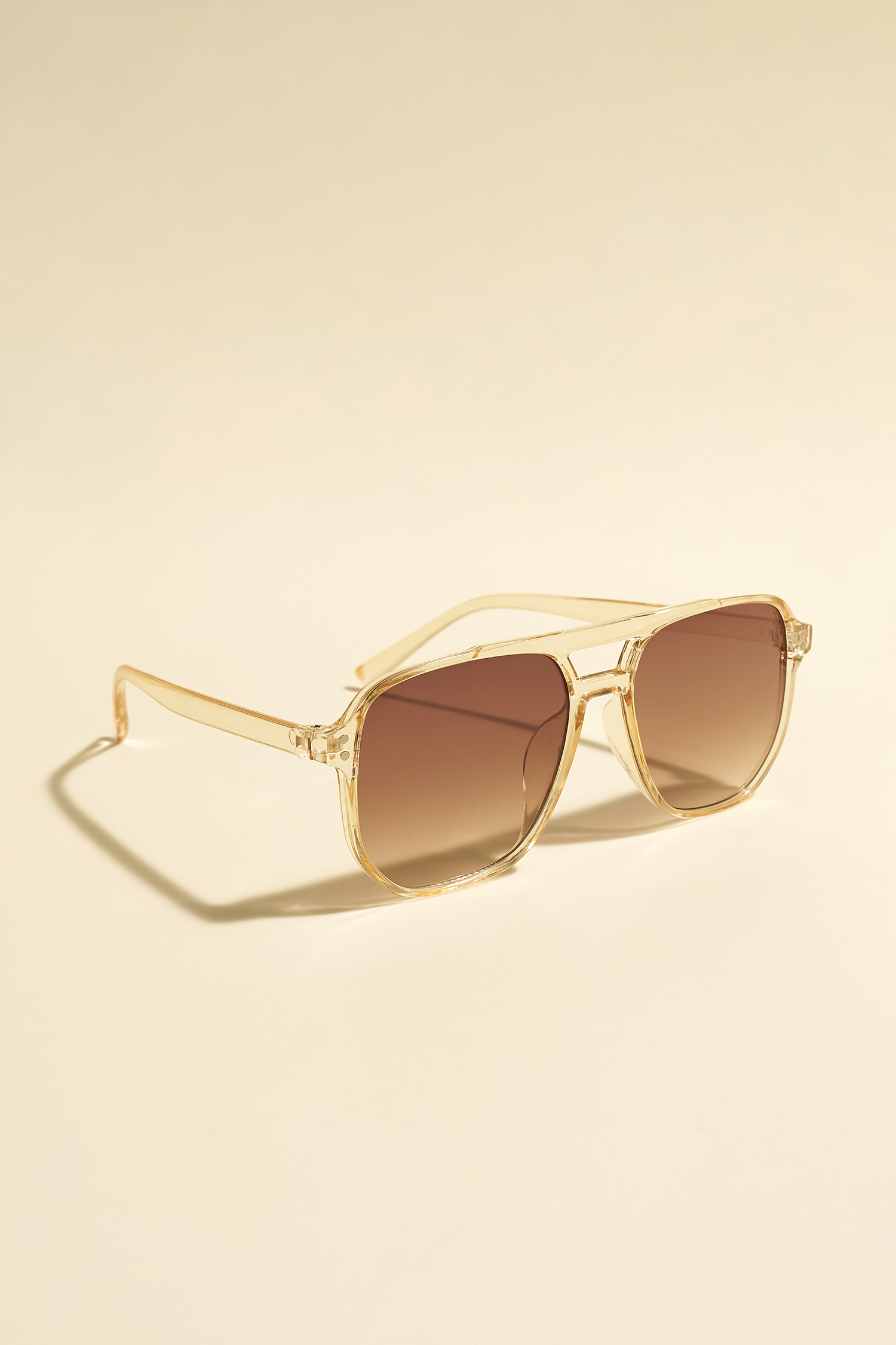 Gafas de sol Diva de color marrón claro