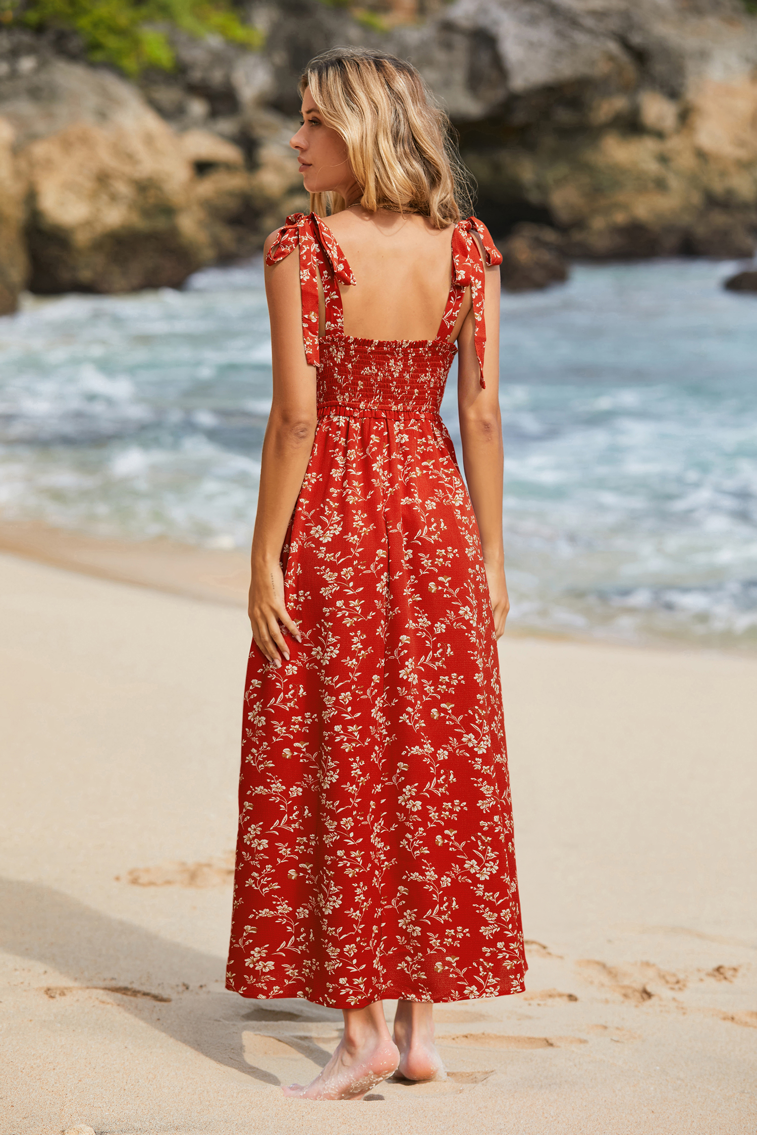 Robe longue florale rouge