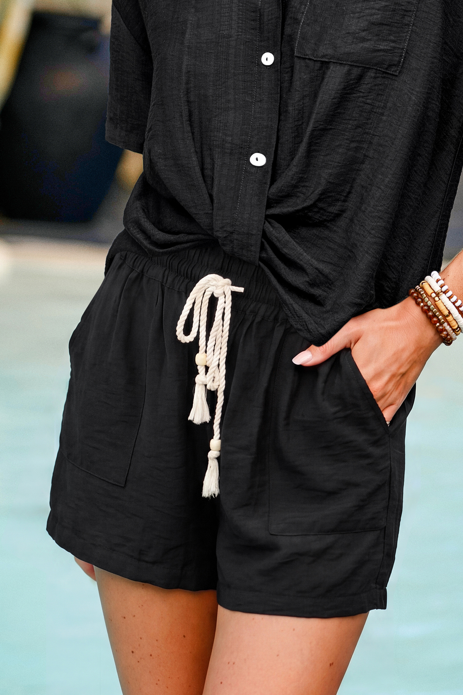 Short de plage noir taille élastique coupe ample