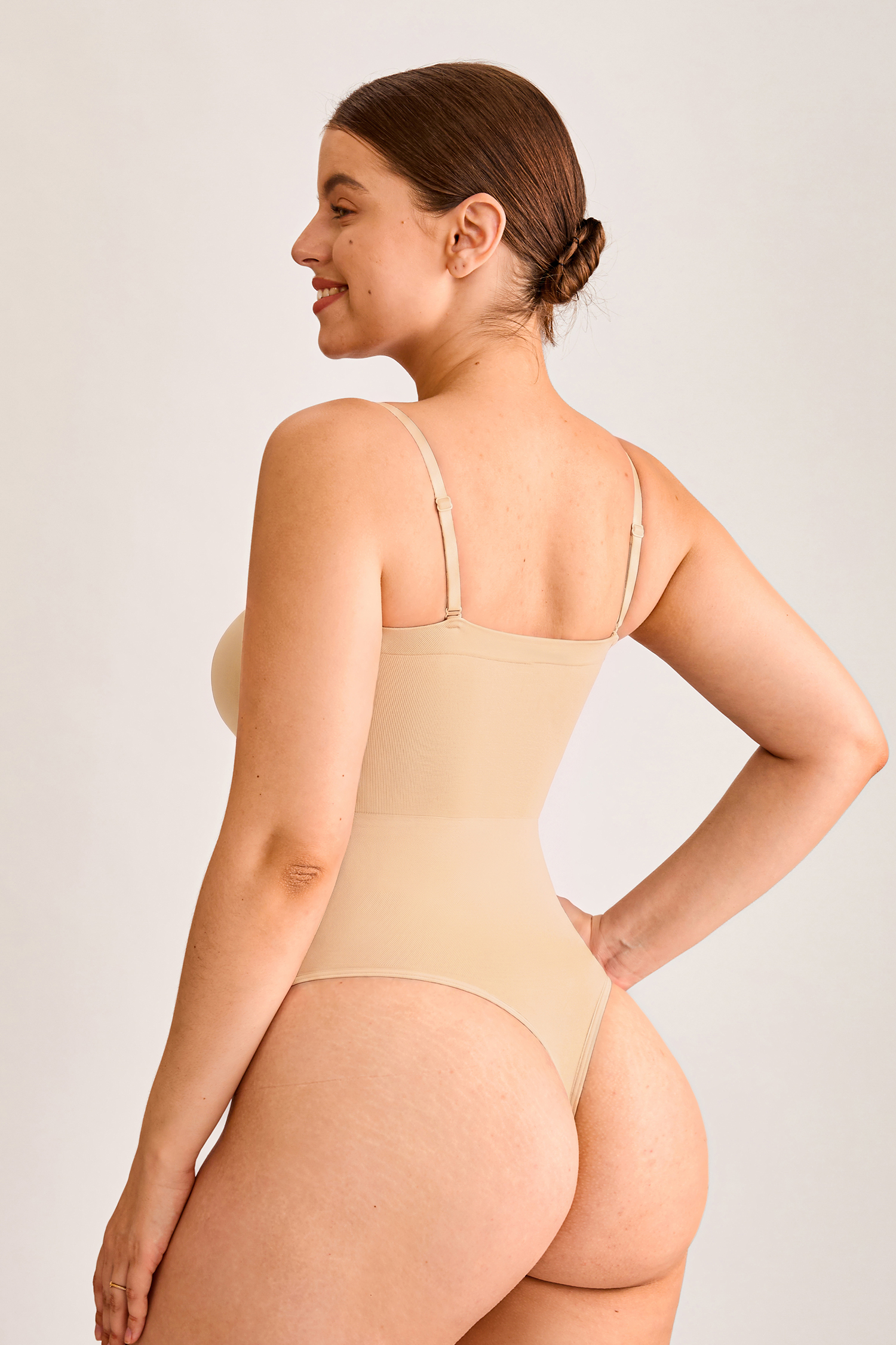 Khaki Shapewear-Body mit verstellbaren Trägern