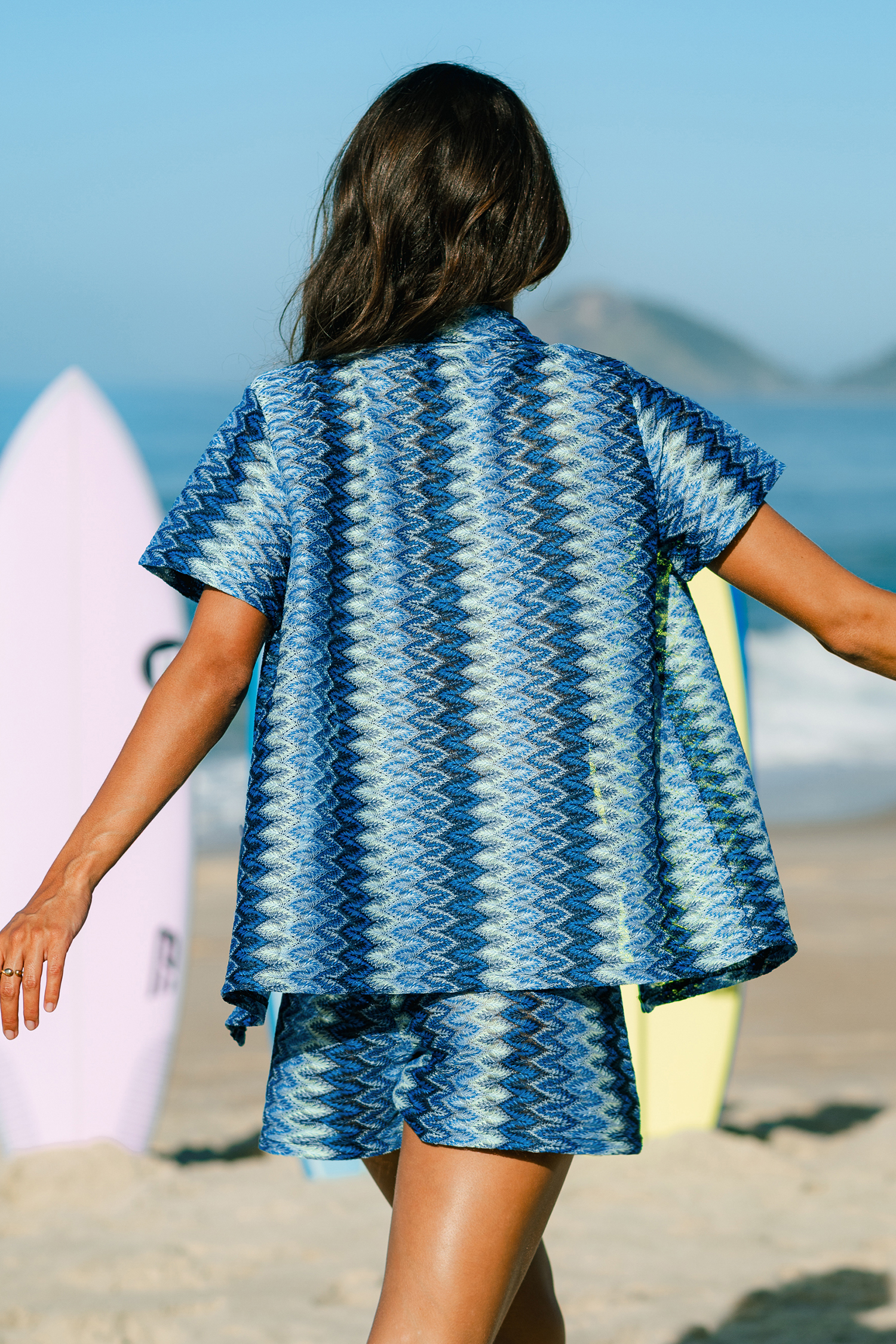 Coastal Drive Chevron-shirt
