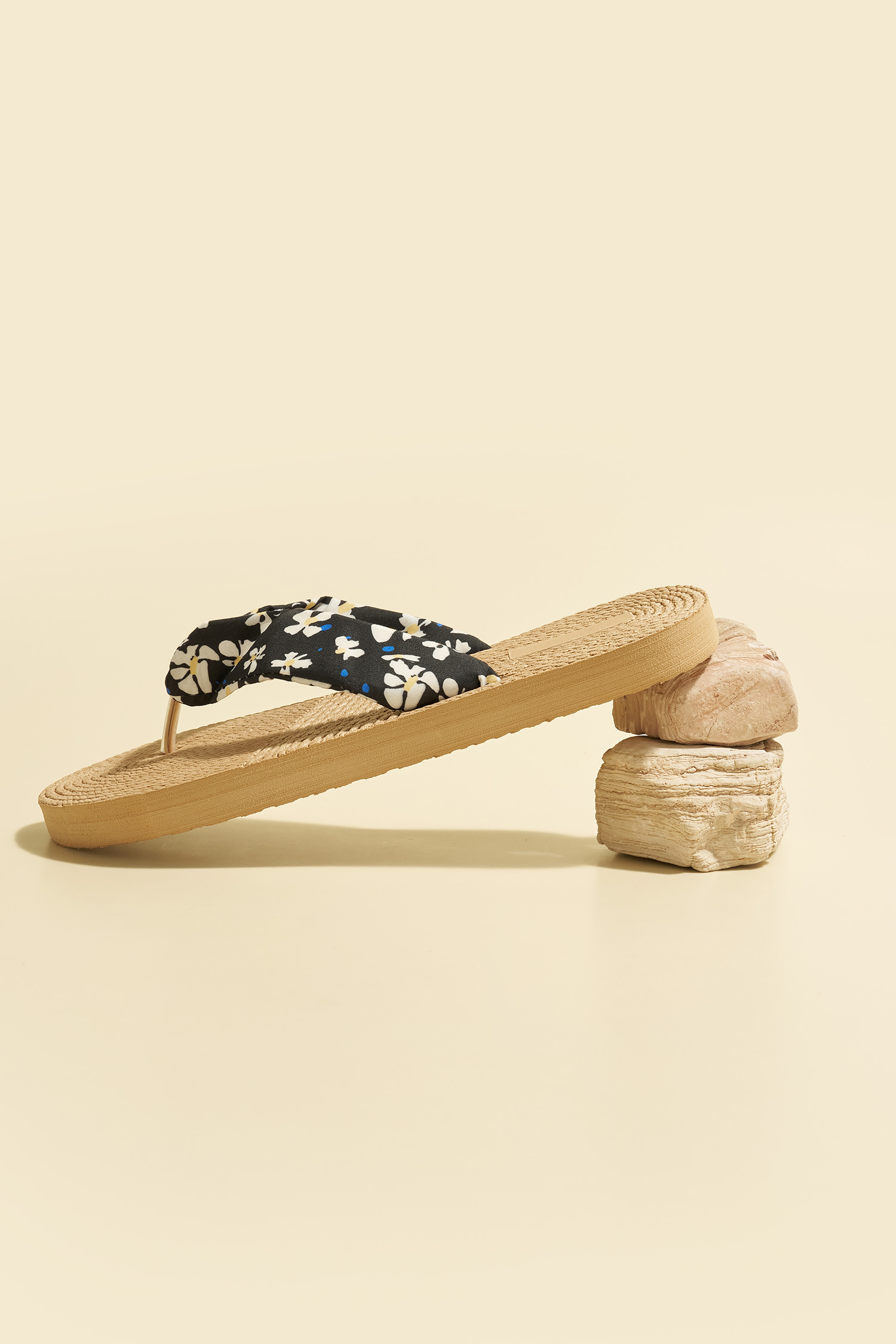 Come Around Floral Sandals
