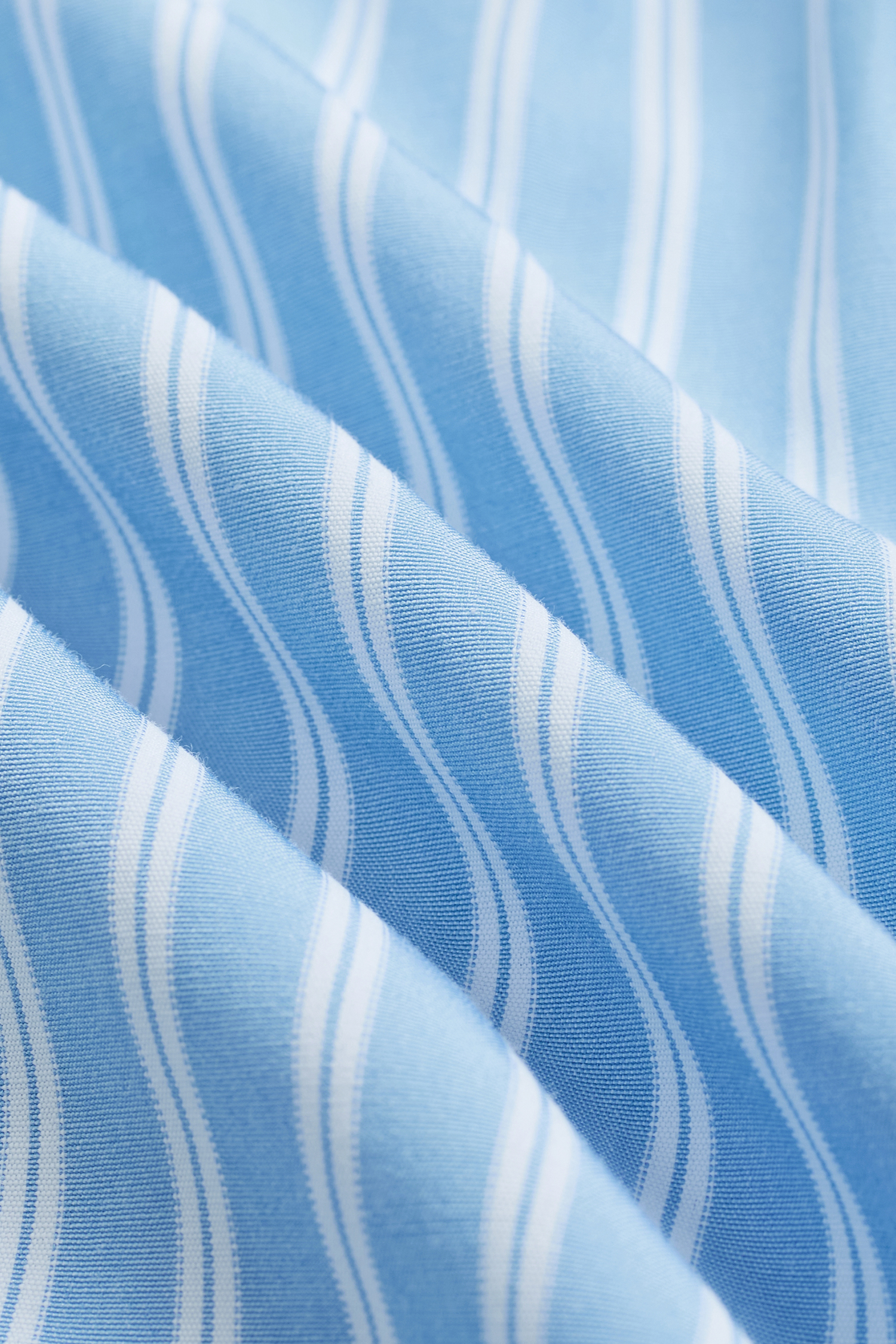 Pacific Beach Club Striped Shorts