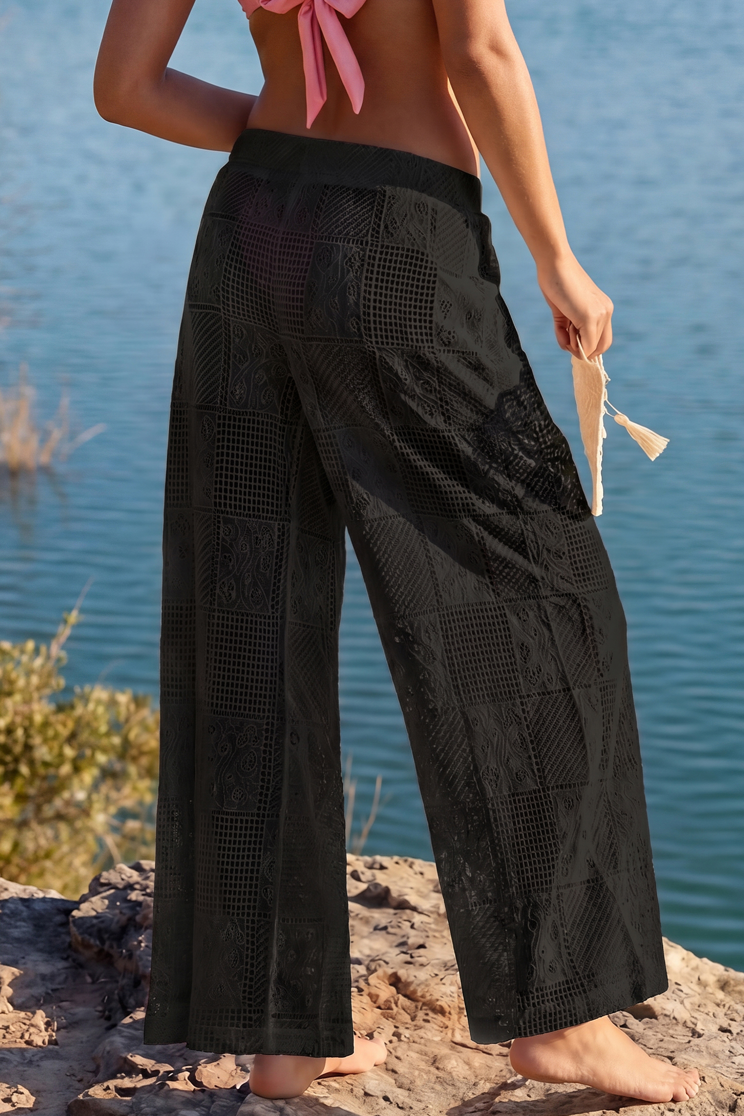 Pantalon cover up noir à taille élastiquée et jambe large