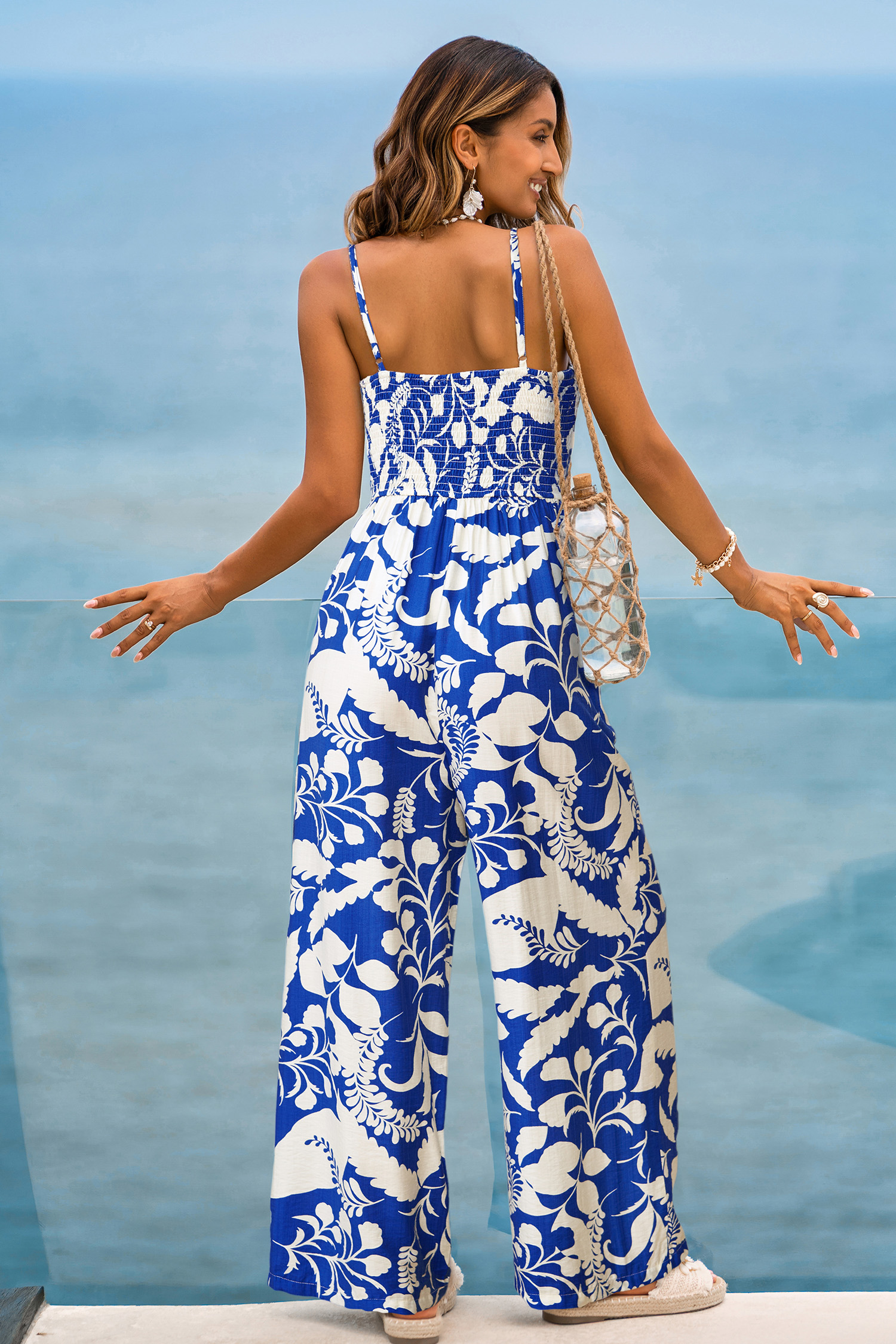 Blau Tropischer Jumpsuit mit U-Ausschnitt