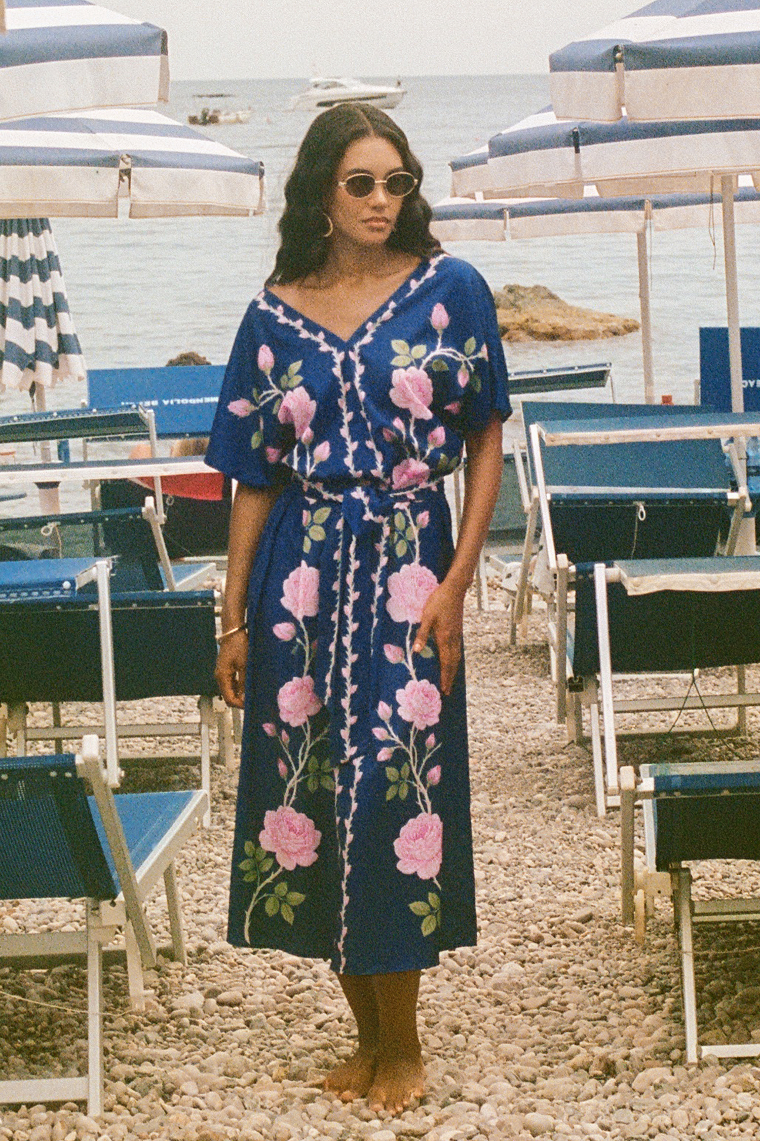 Robe longue florale col en V