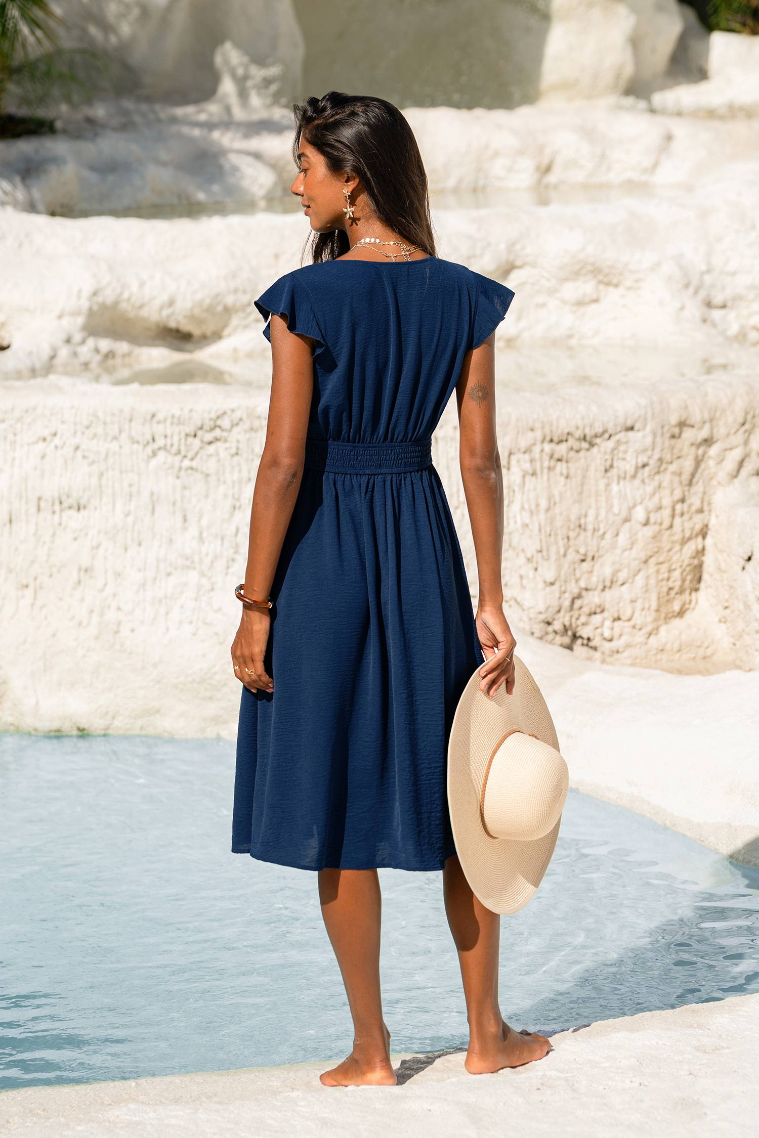 Robe midi bleue à manches courtes