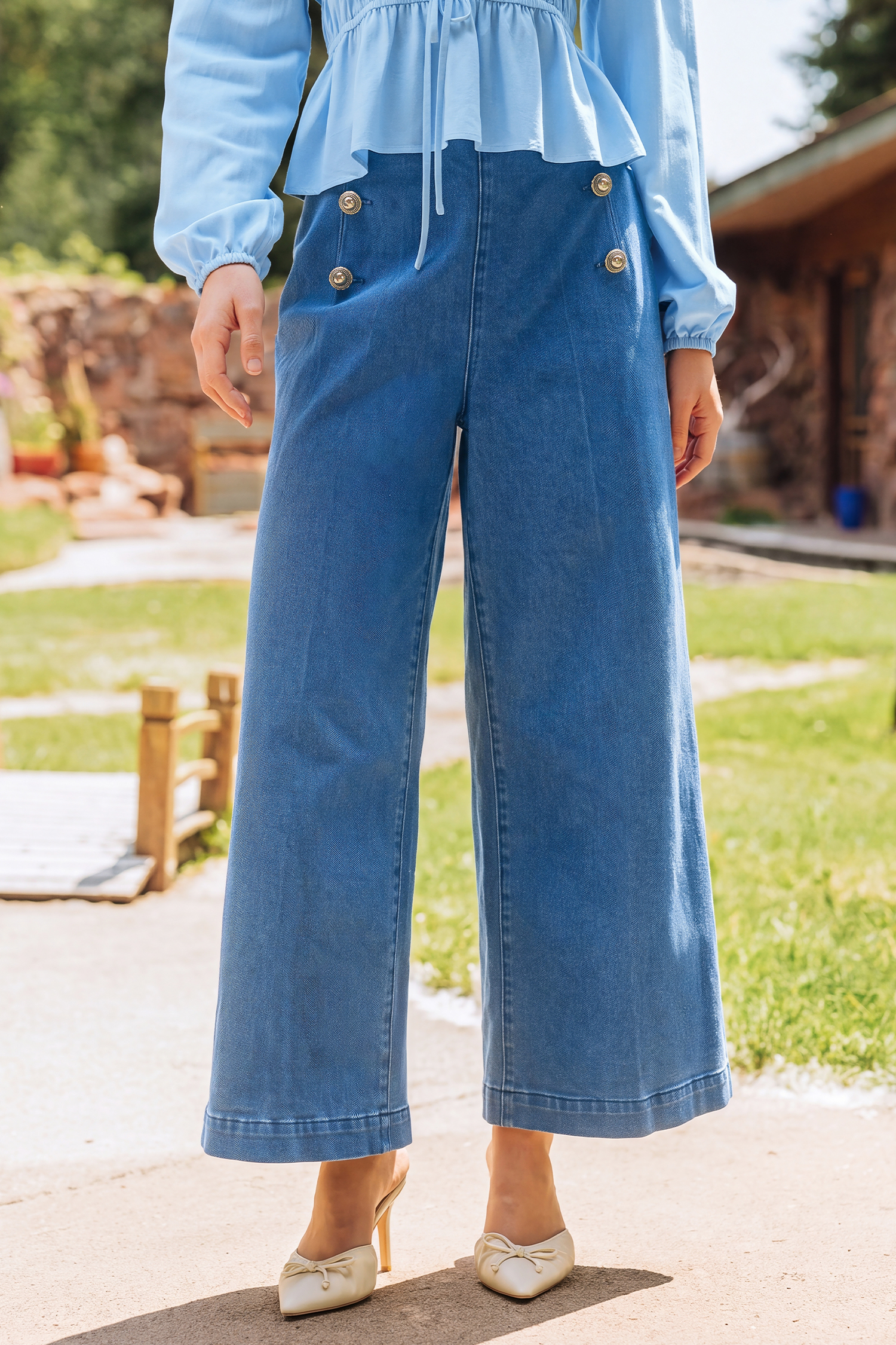 Jeans lavaggio scuro pronti a tutto