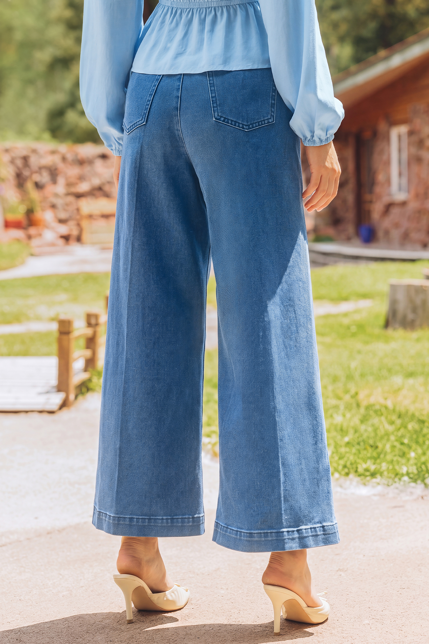 Jeans lavaggio scuro pronti a tutto