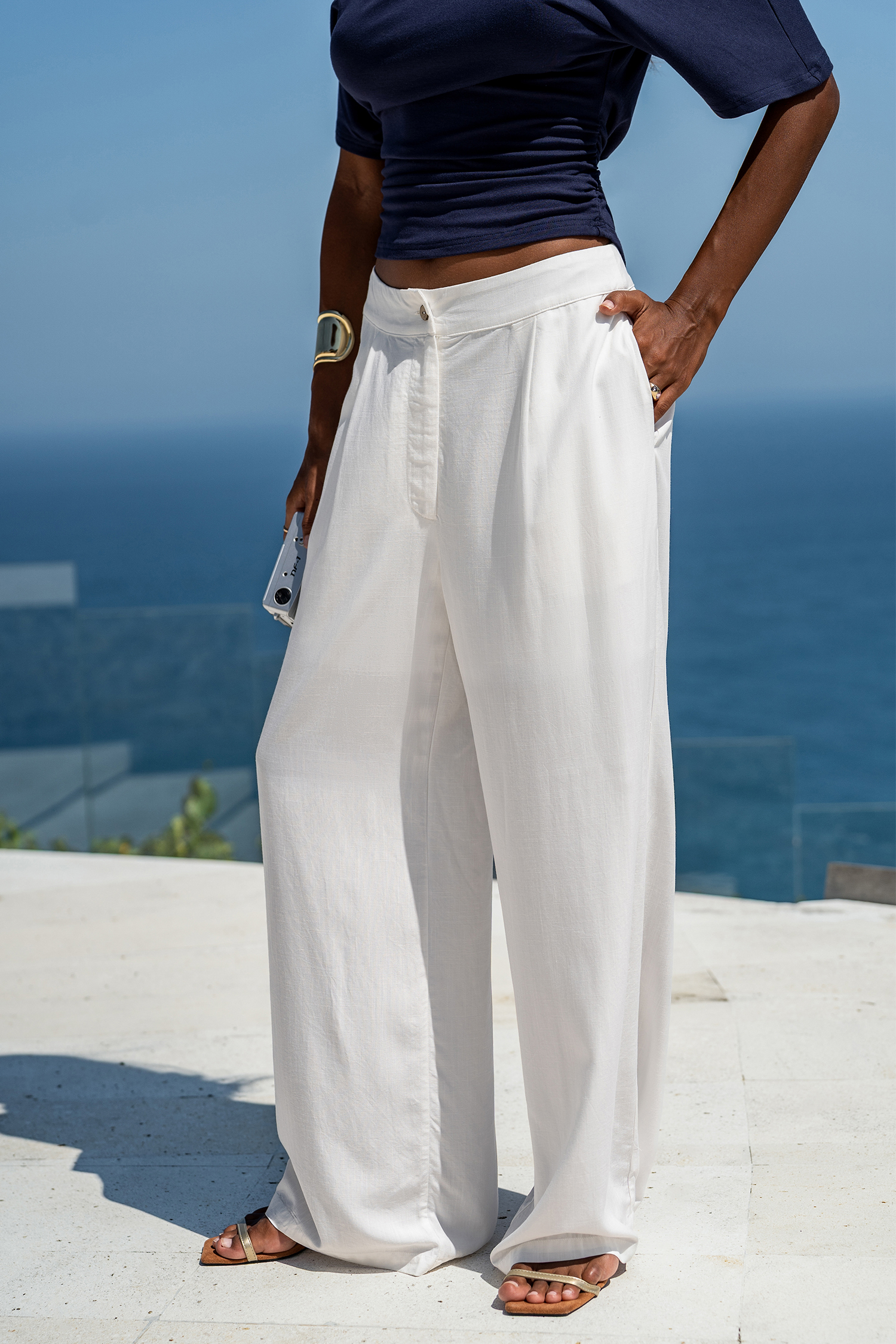 Common Thread White Pants