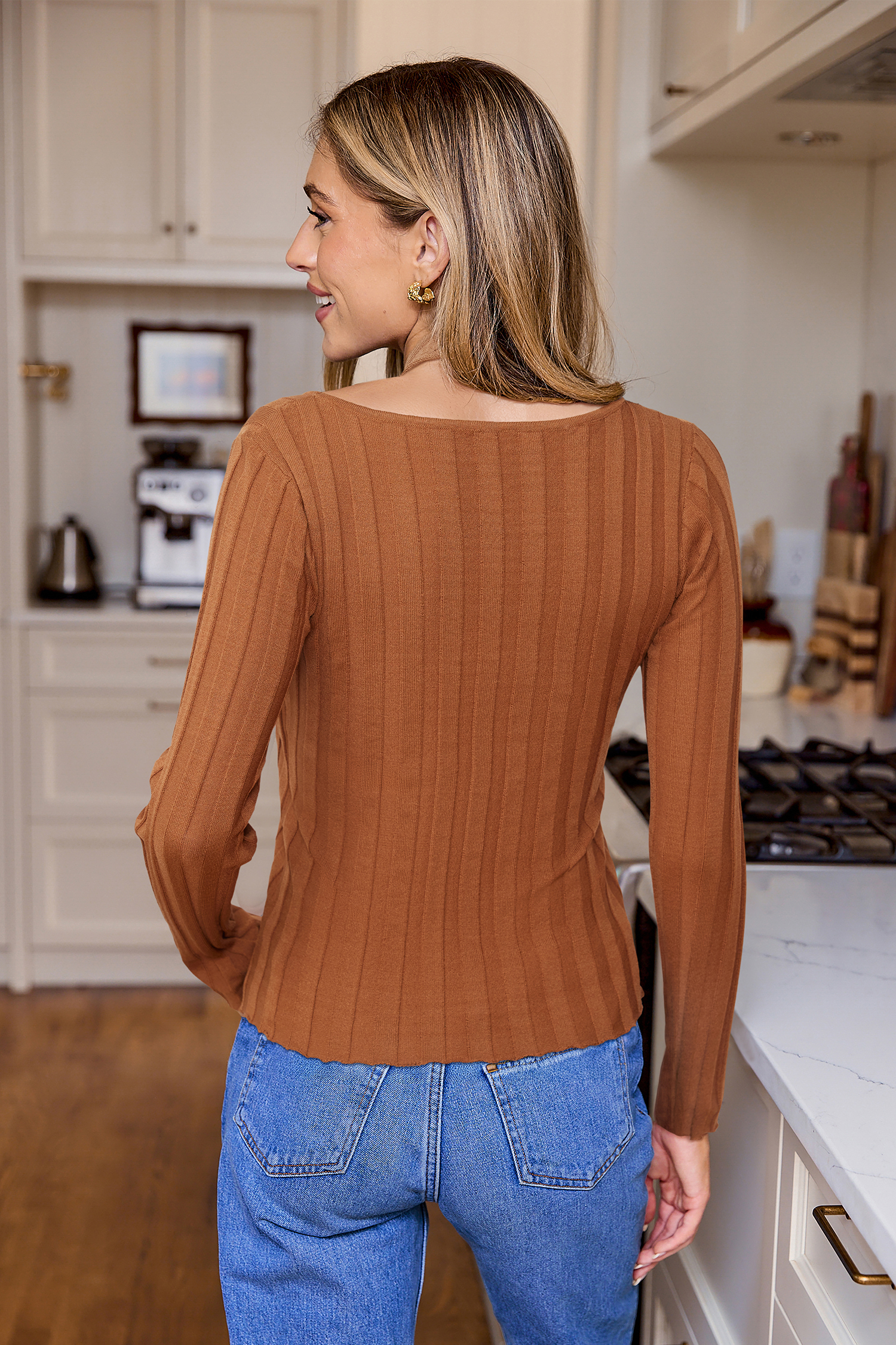 Oranger Langarmpullover im Lagenlook