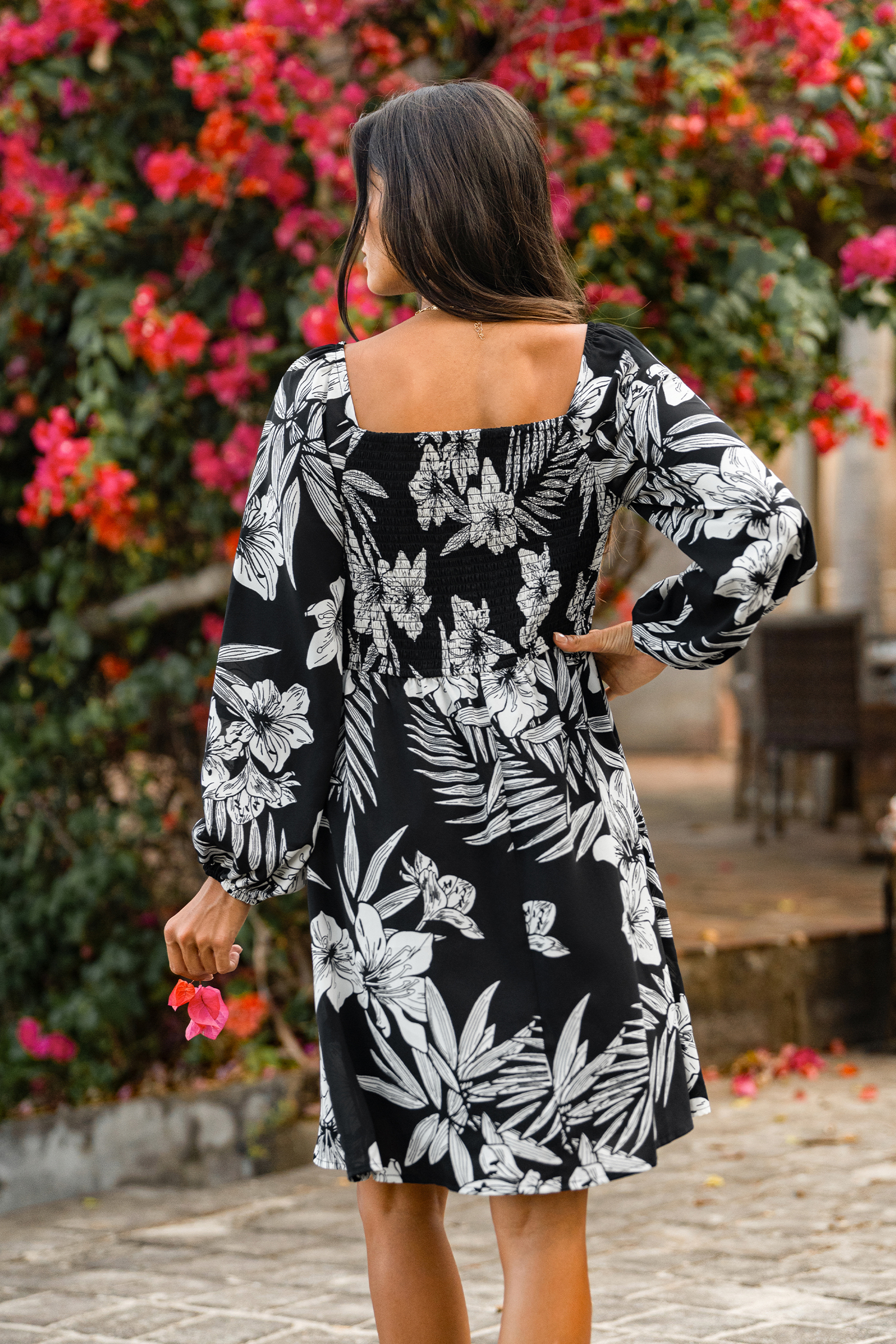 Mini abito tropicale leggero