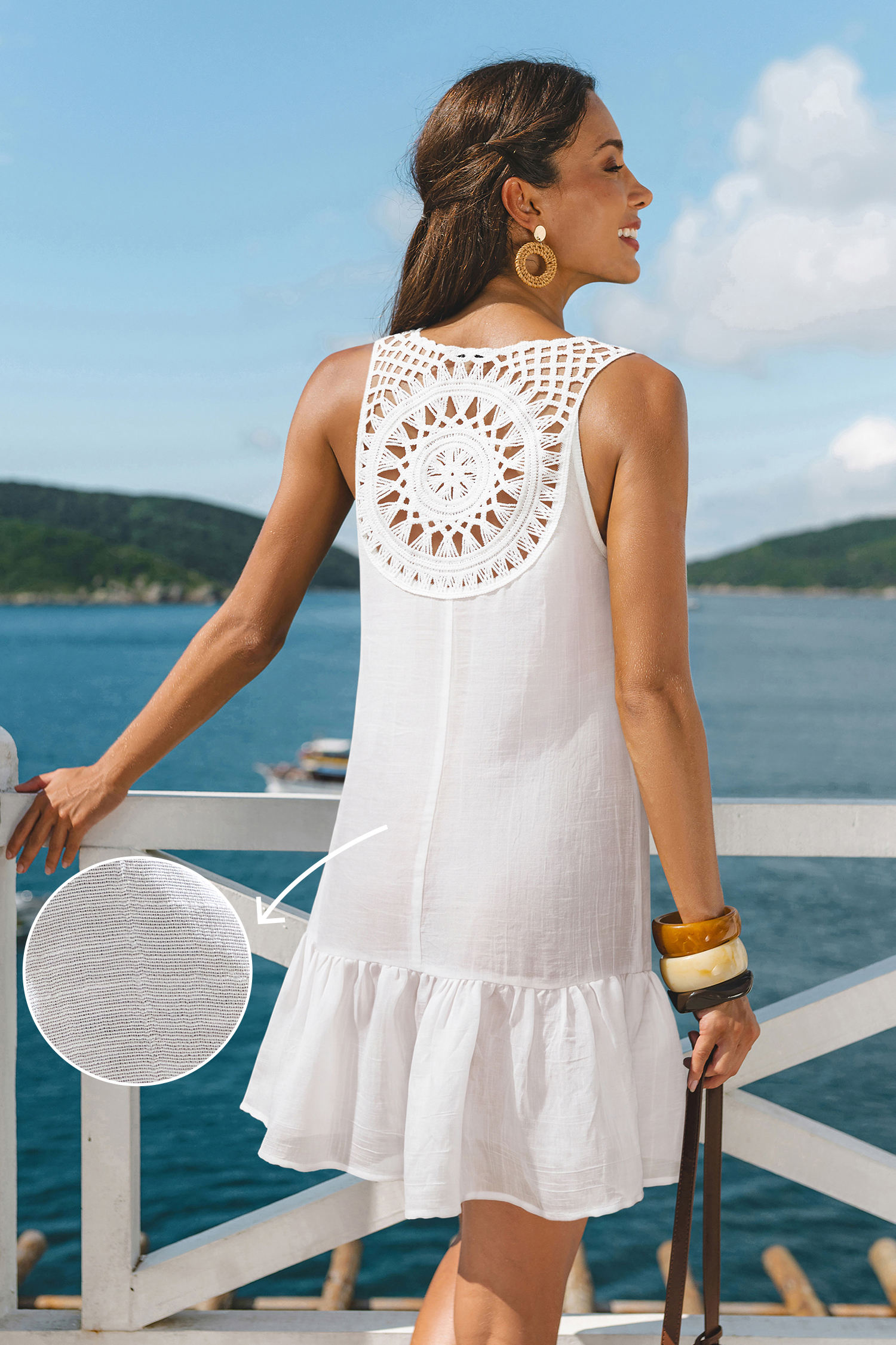 Weißes Ärmelloses V-Ausschnitt Mini-Strandkleid mit Rüschensaum