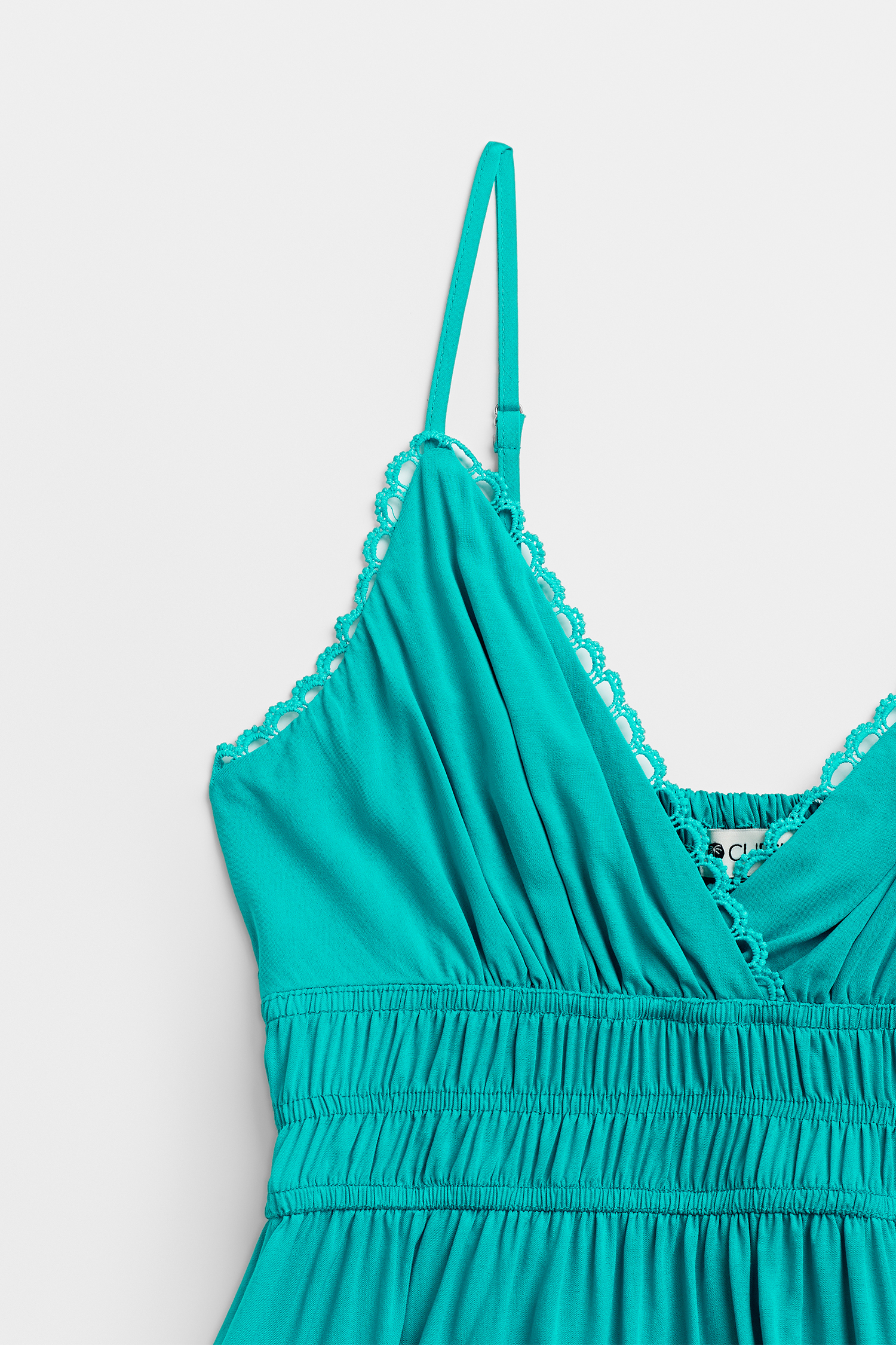 Robe courte aqua plongeante