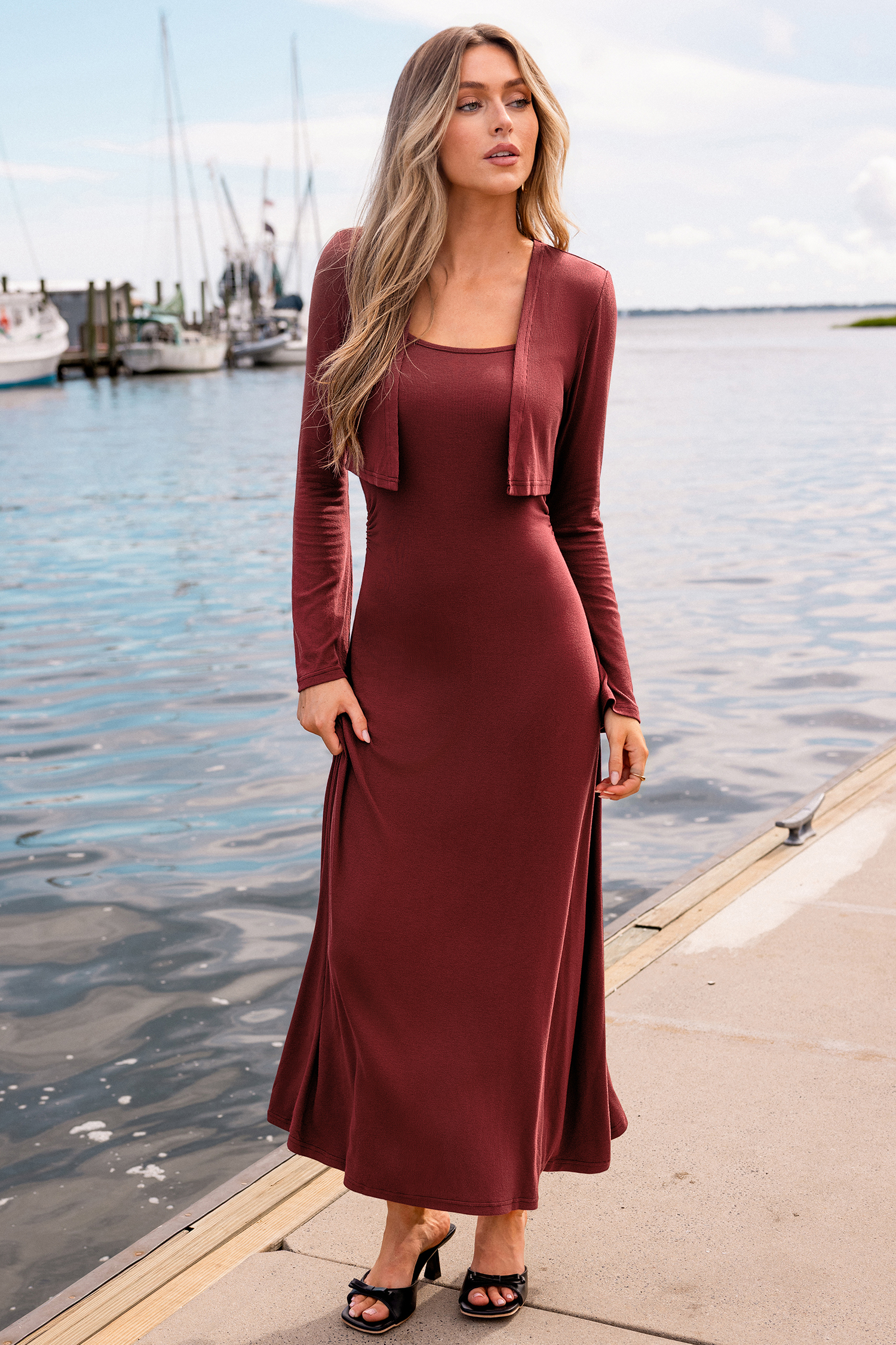 Ensemble robe midi brique avec cardigan assorti