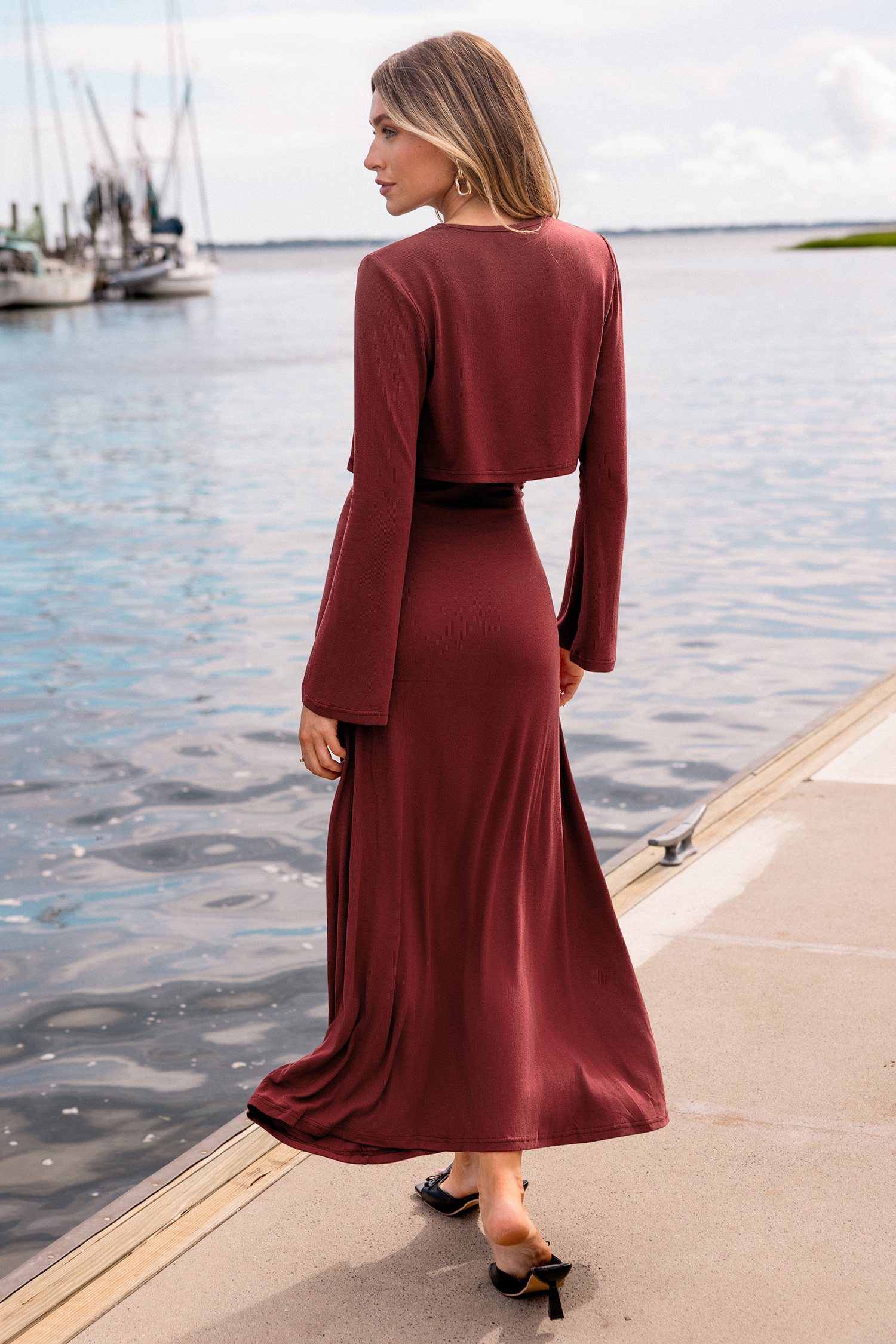 Ensemble robe midi brique avec cardigan assorti