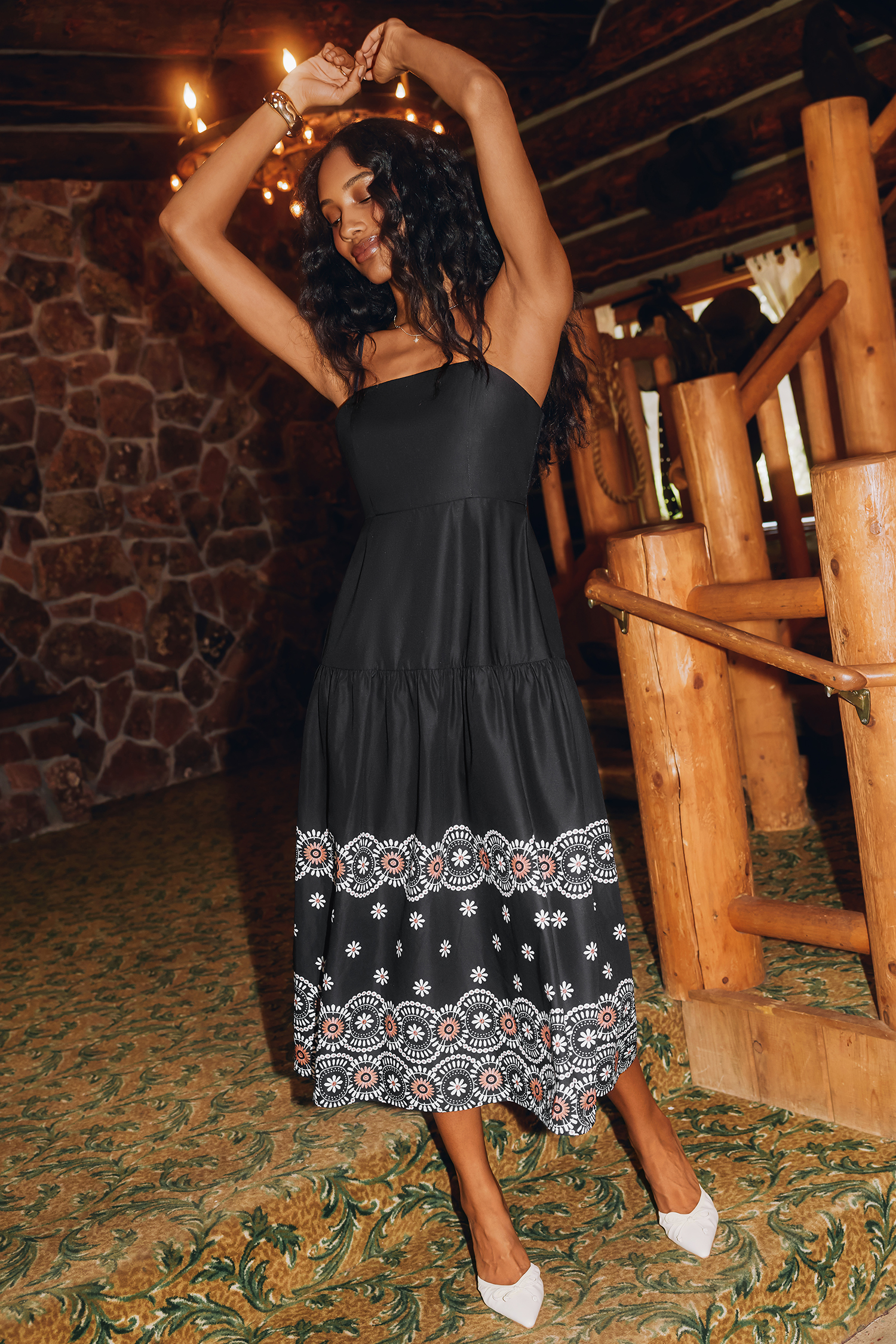 Sukienka maxi Somewhere Beautiful w kwiaty