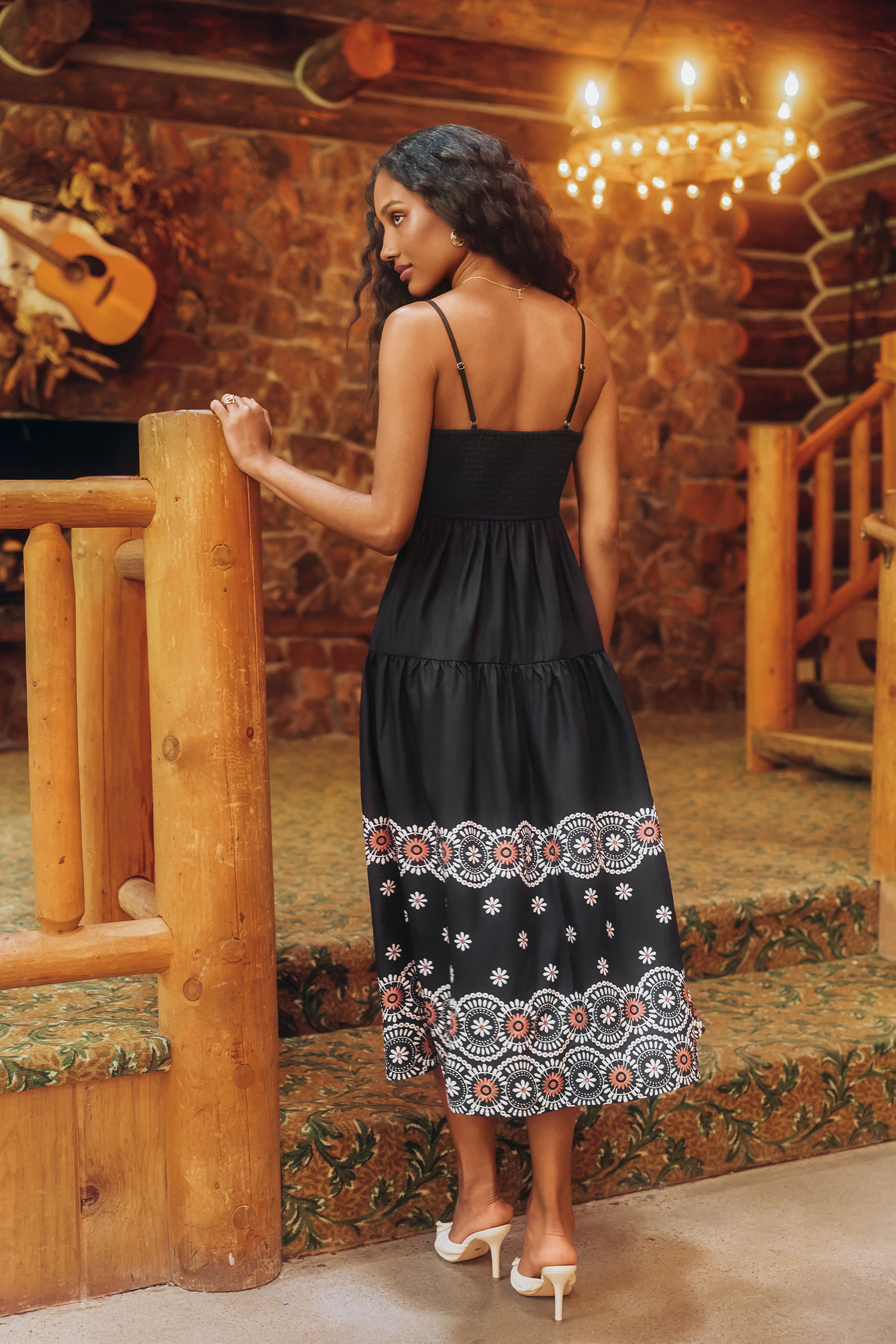 Sukienka maxi Somewhere Beautiful w kwiaty