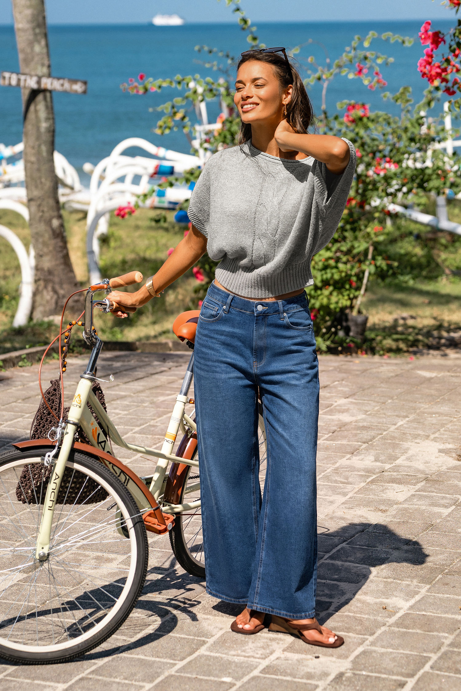 Blaue Ultra-High-Waist Jeanshose mit weitem Bein