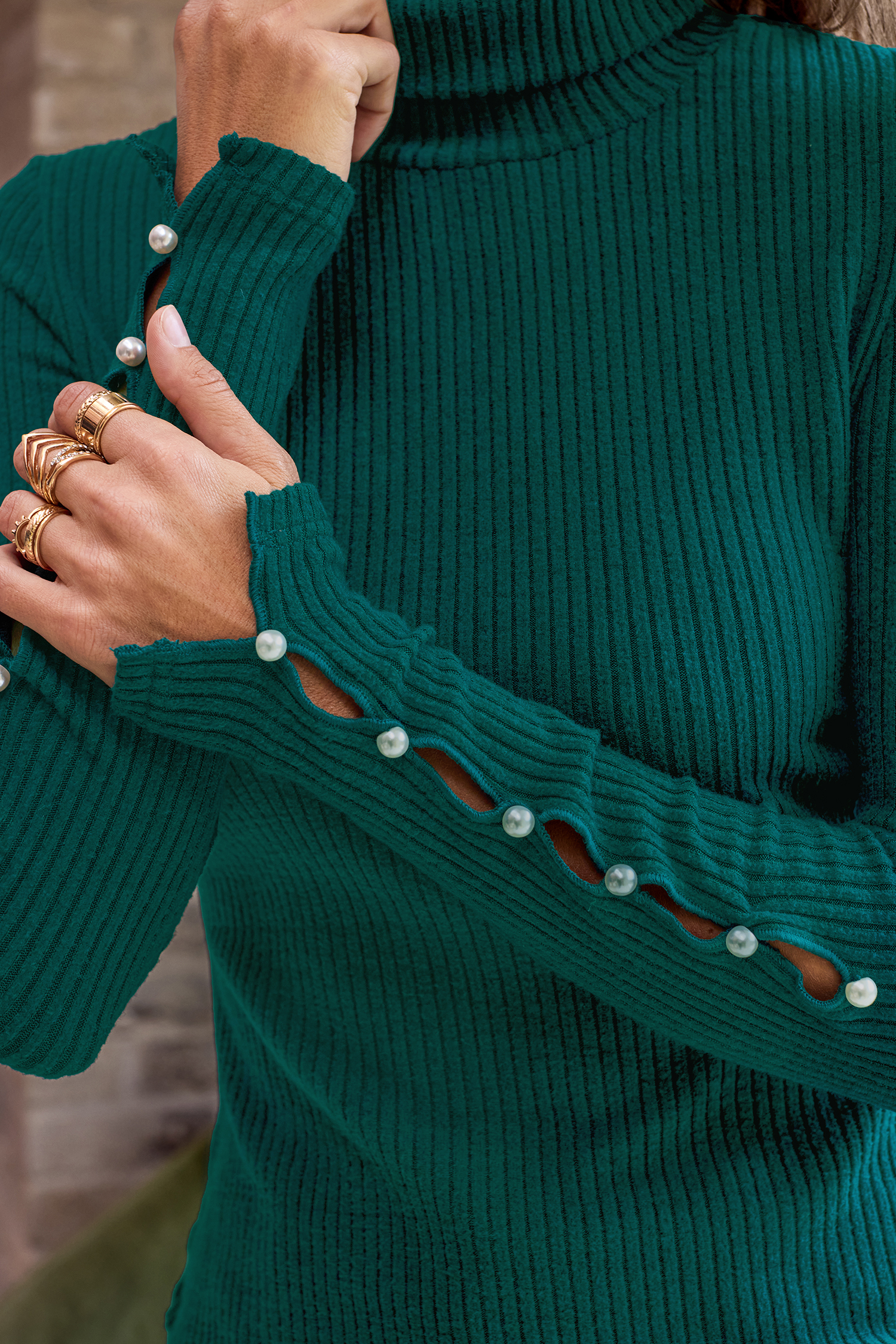 Well Composed Green Top