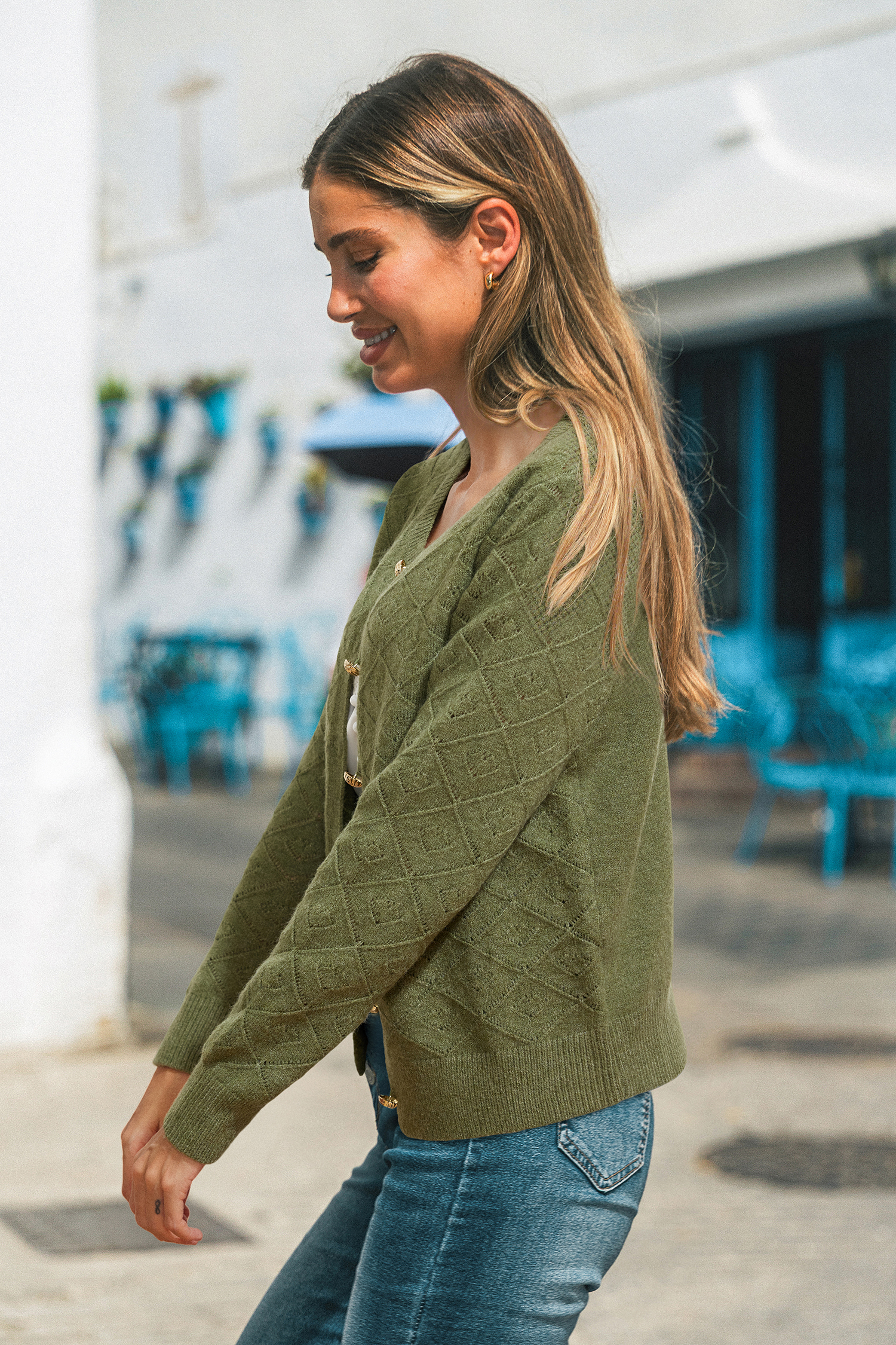 Grüne Strickjacke mit Rundhalsausschnitt