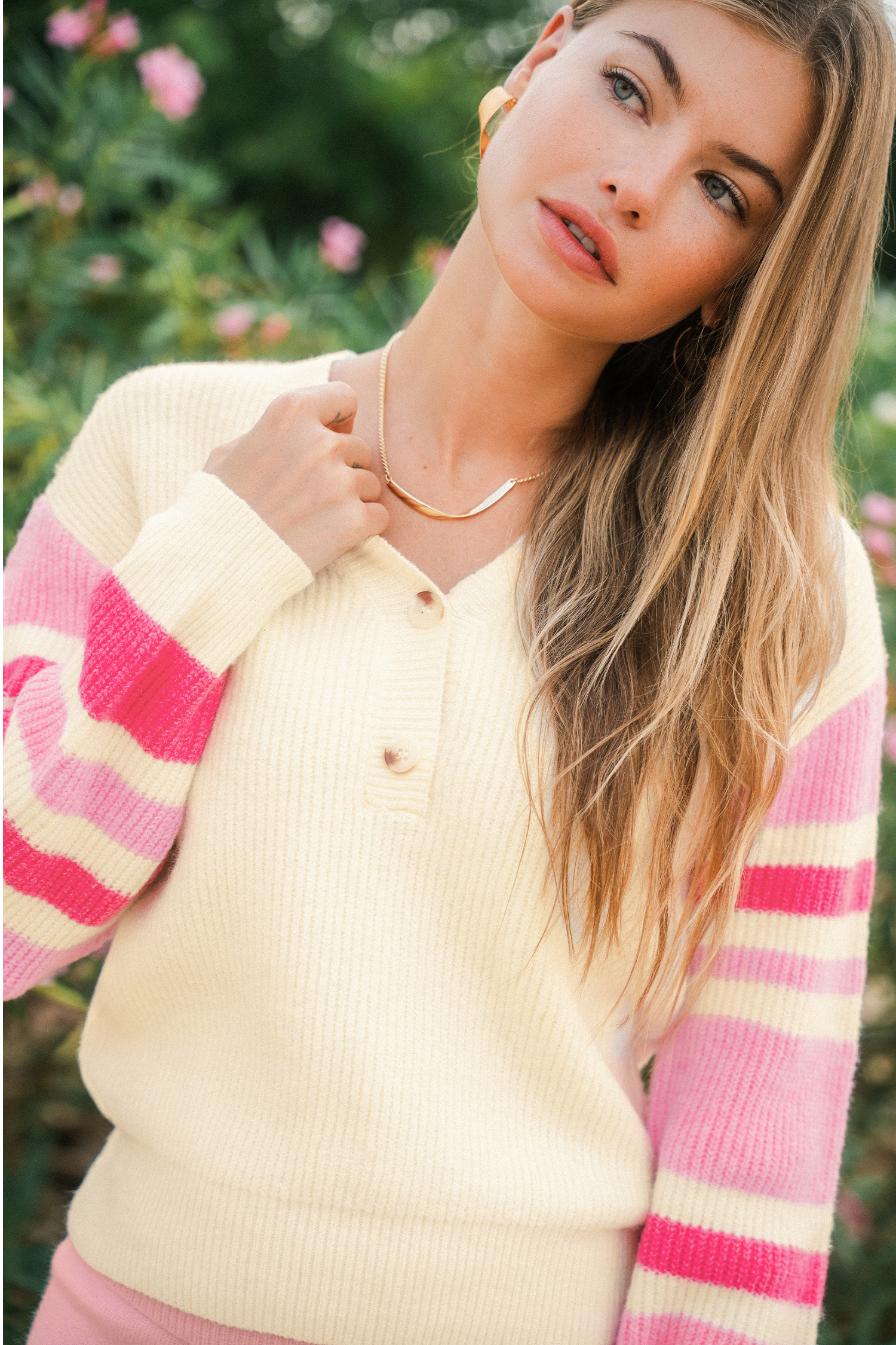 Maglione a righe per giornate fresche