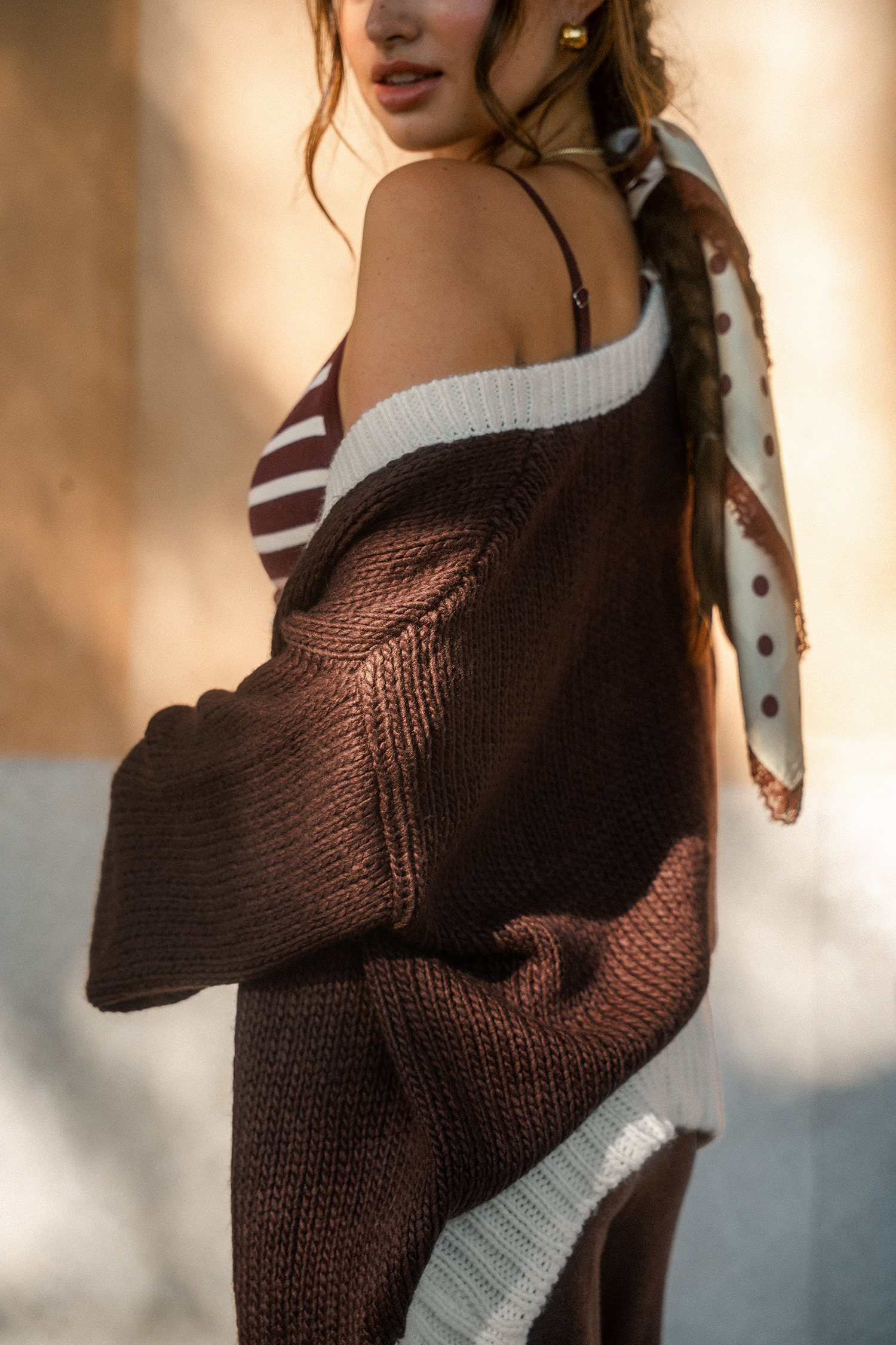 Cardigan color block color cannella chai