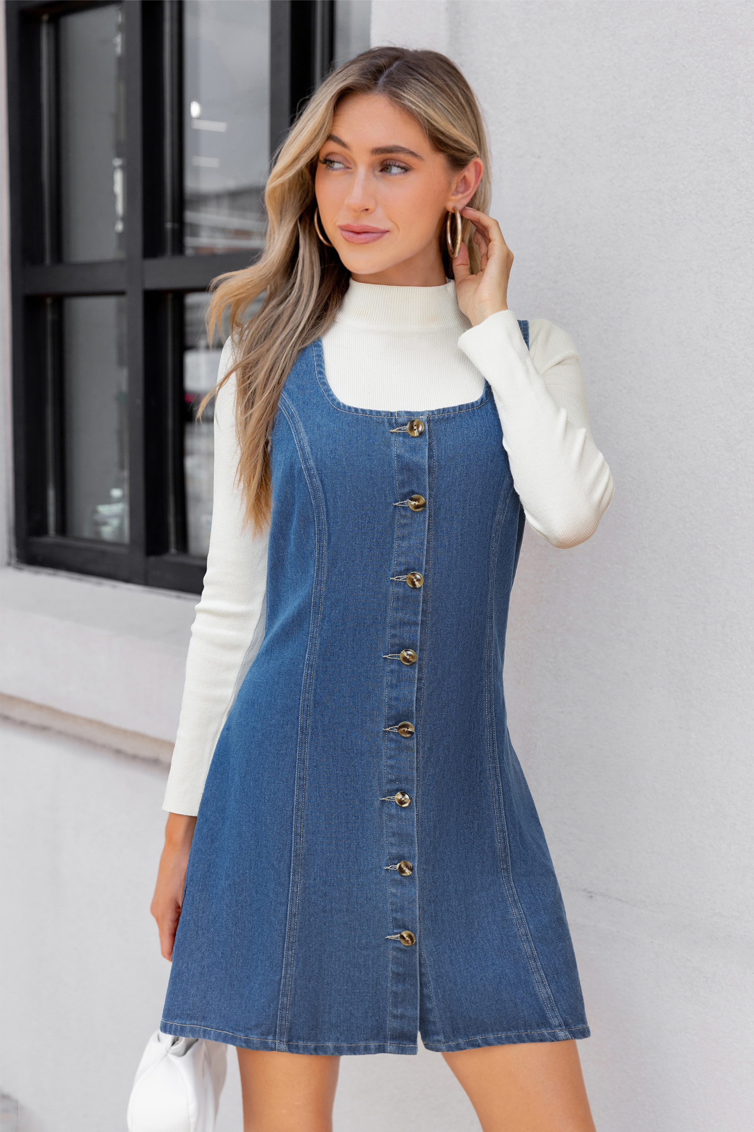 Robe courte en denim à col carré