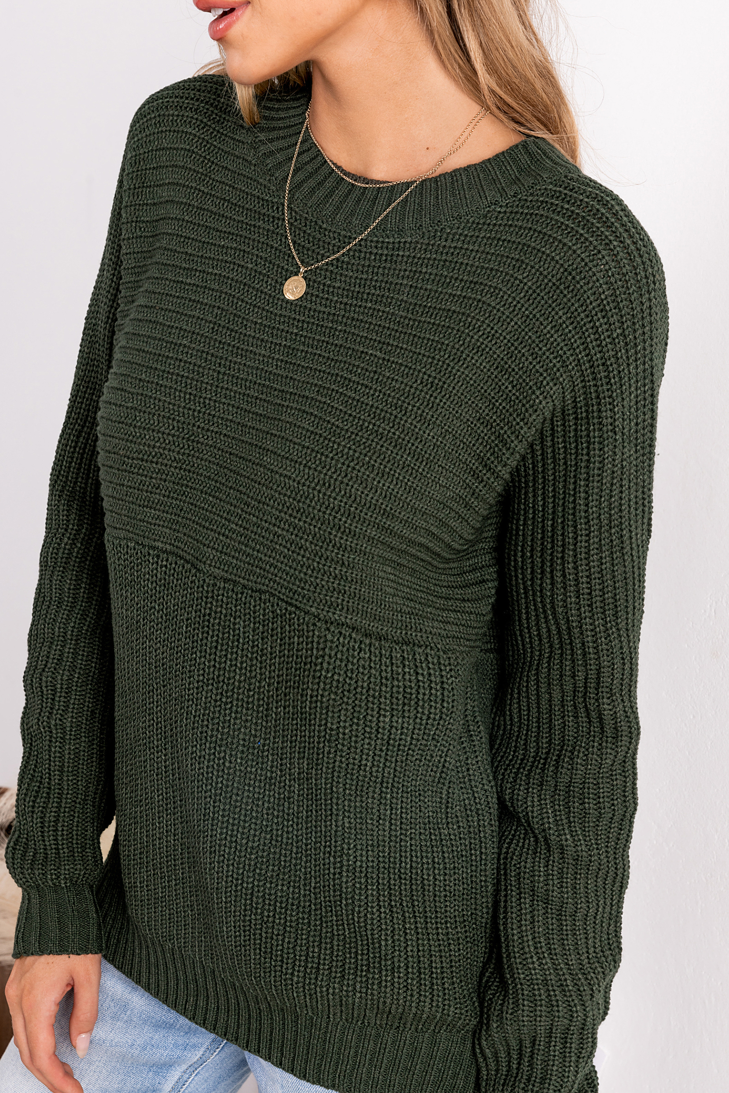 Green Round Neck Long Sleeve Knit Sweater