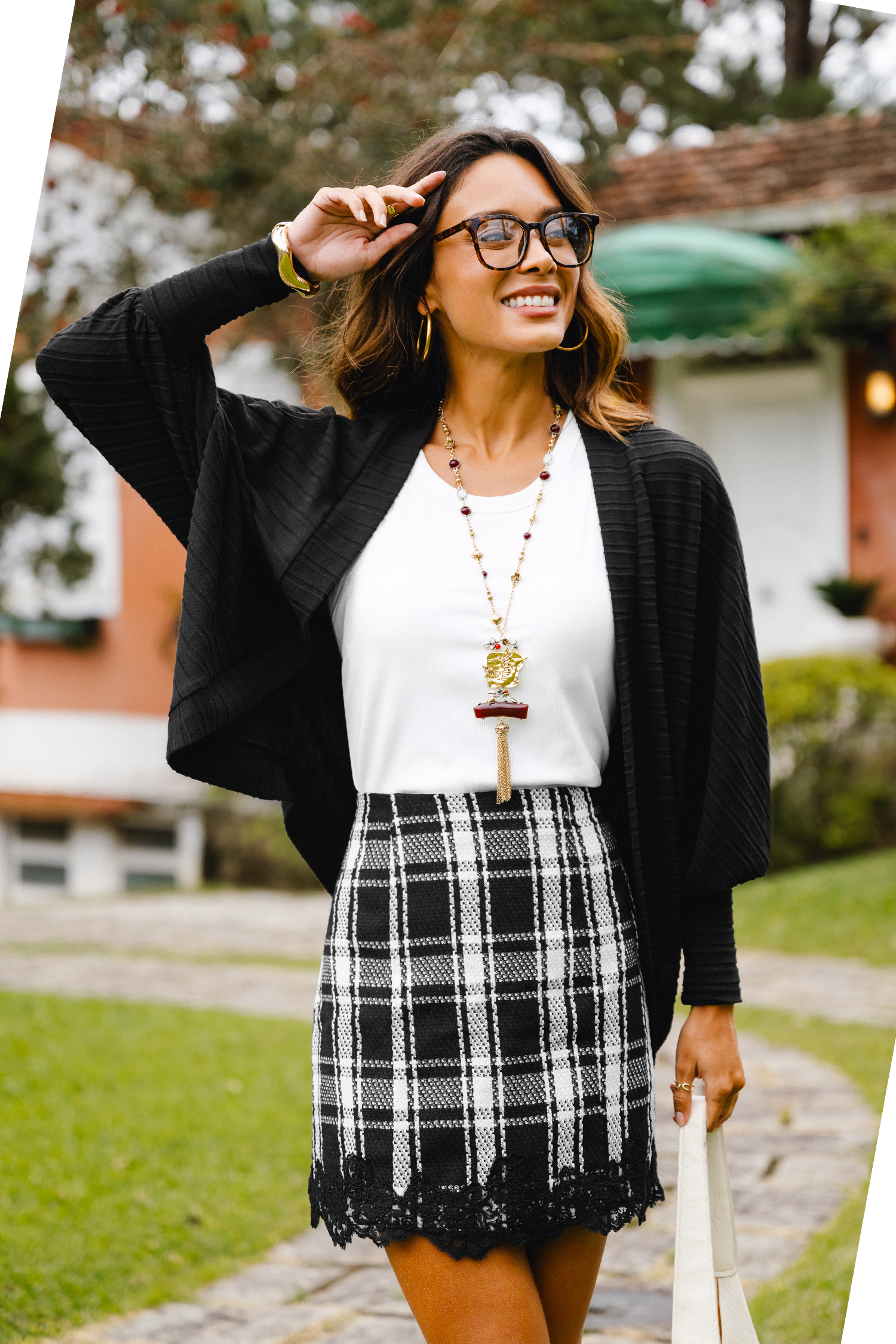 Cardigan noir en tricot à devant ouvert et manches longues