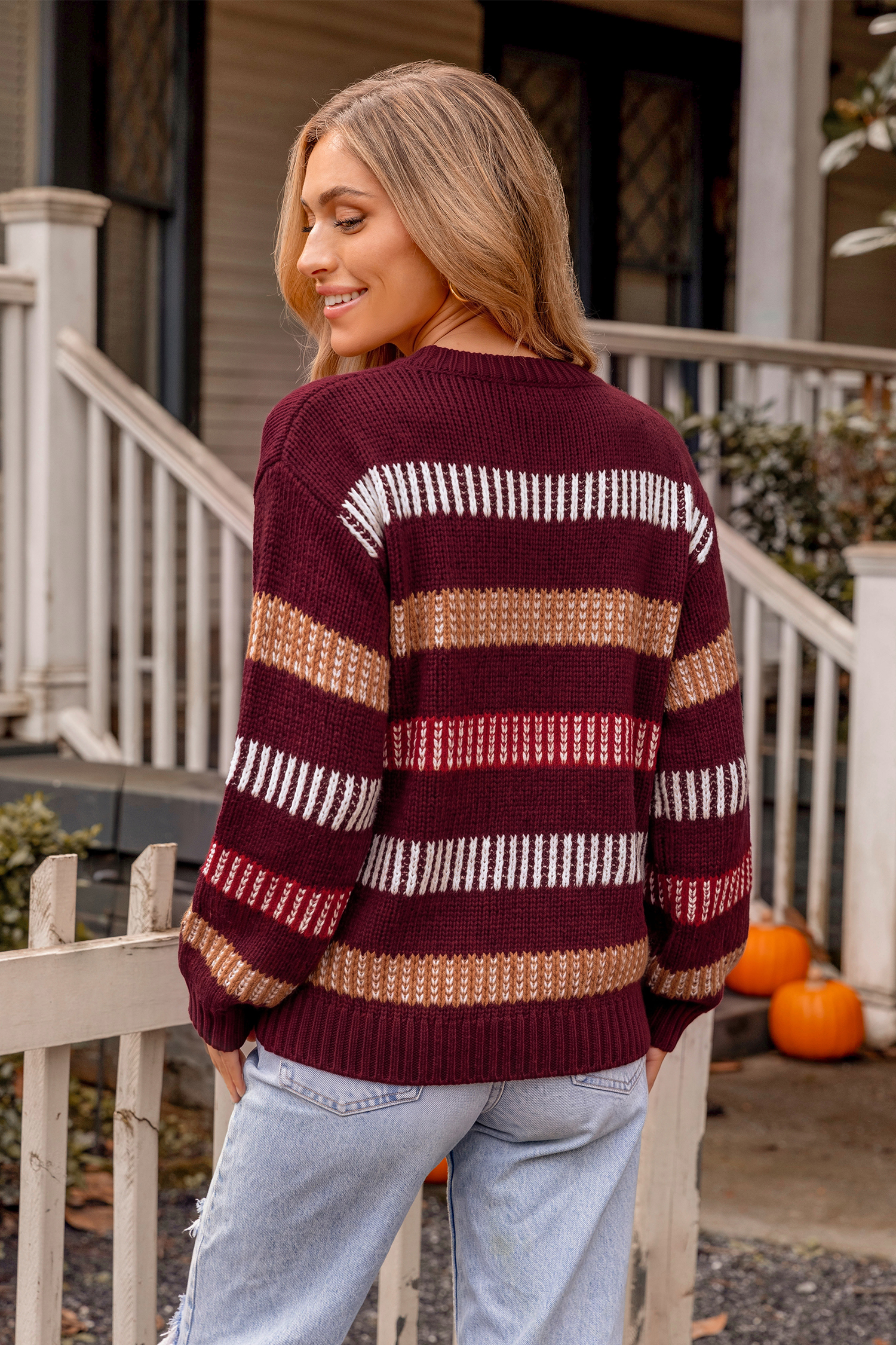 Maglione a righe per weekend al mare